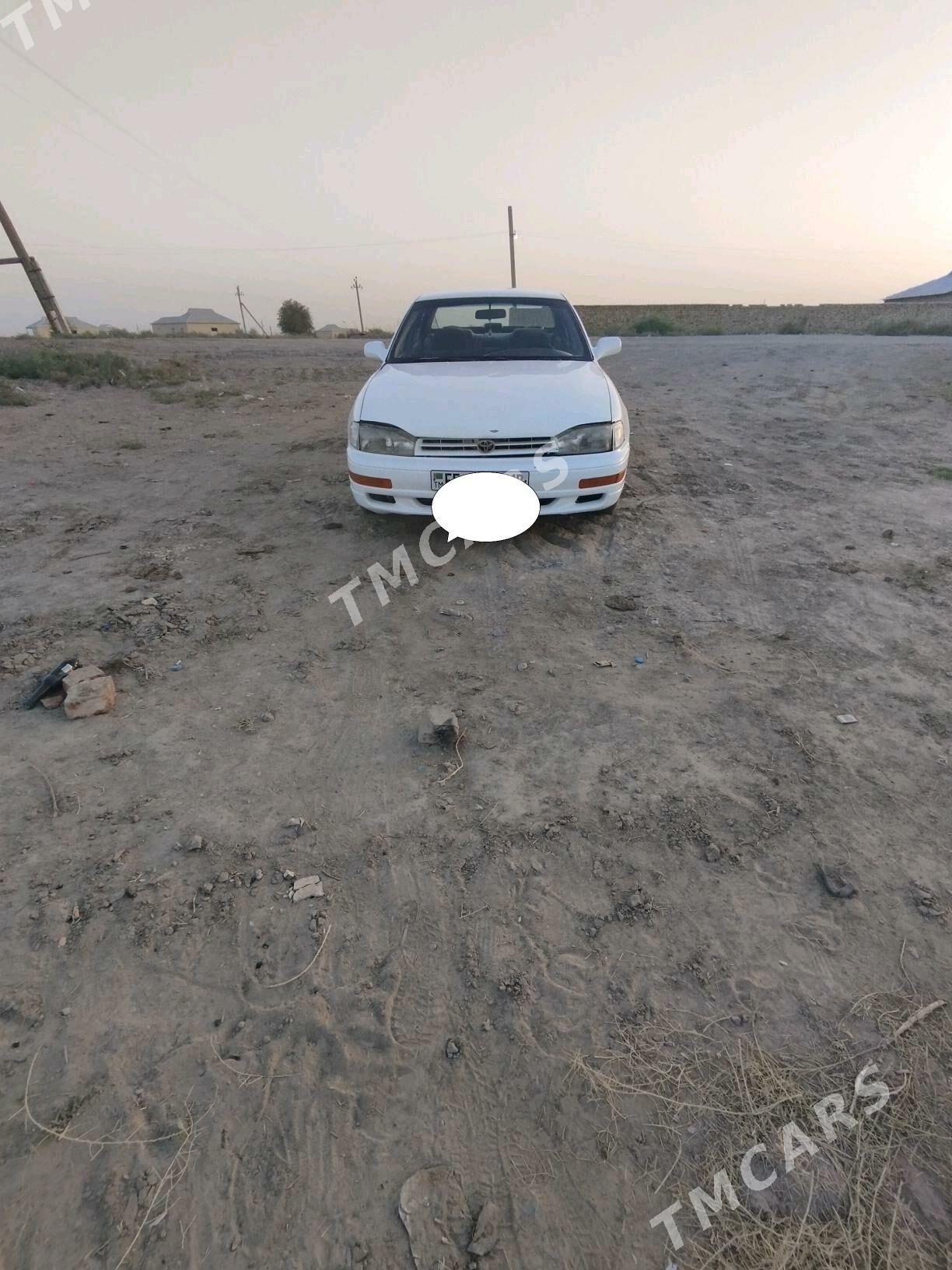 Toyota Camry 1994 - 70 000 TMT - Мары - img 6