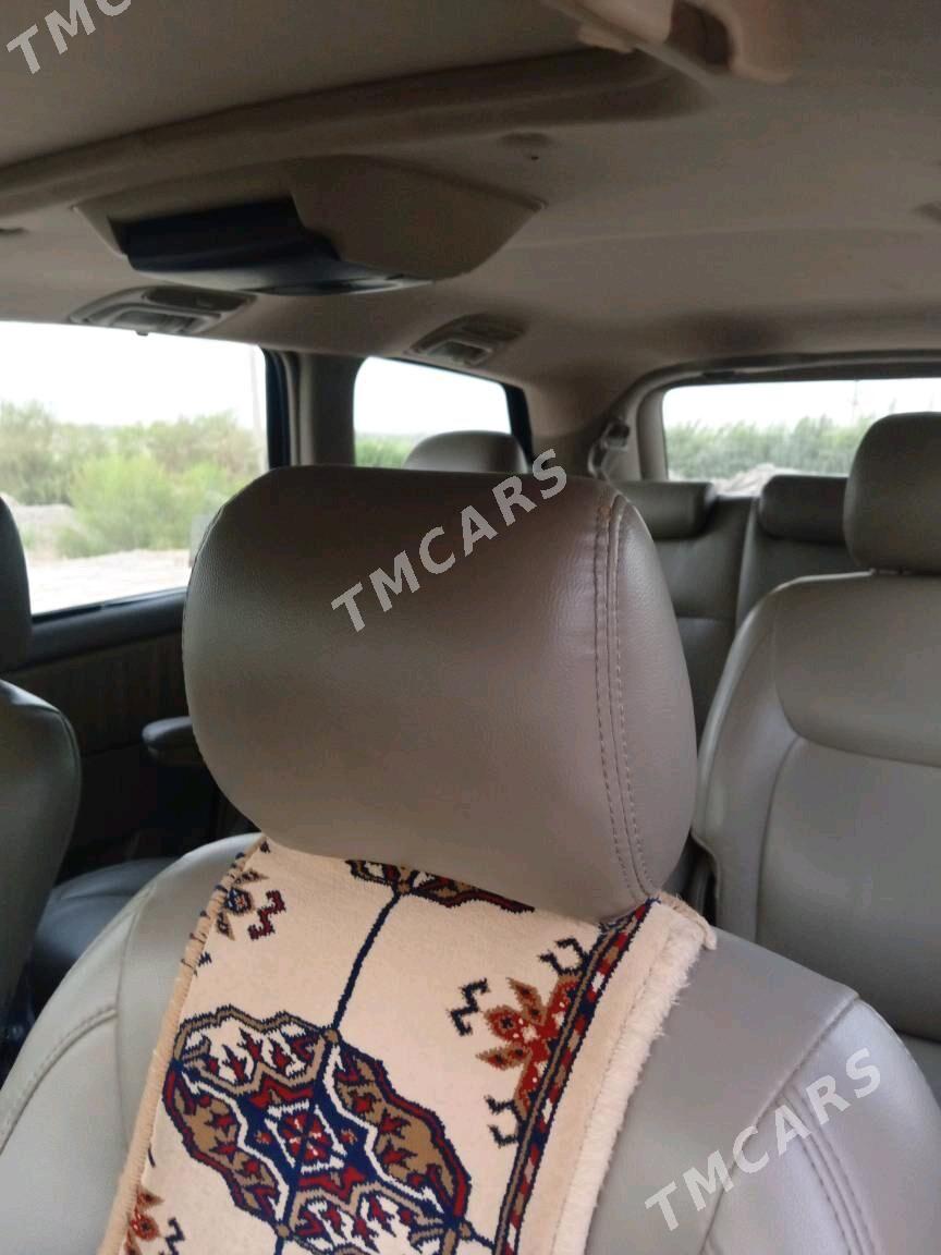 Toyota Sienna 2004 - 250 000 TMT - Халач - img 6