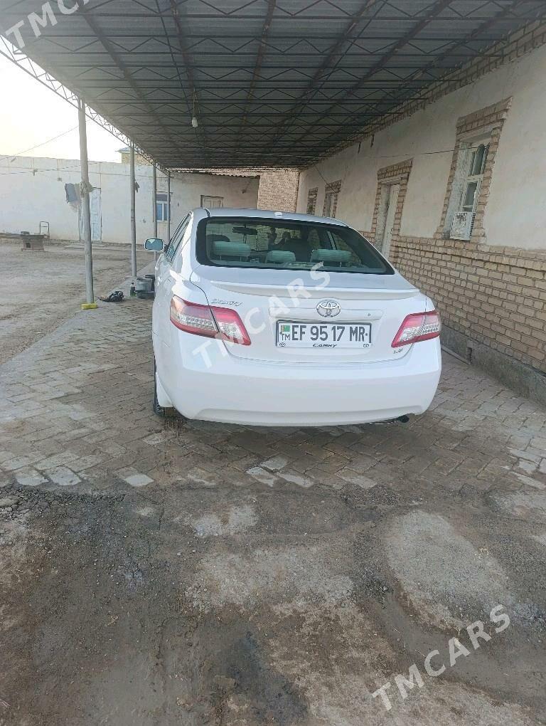Toyota Camry 2010 - 170 000 TMT - Мары - img 5
