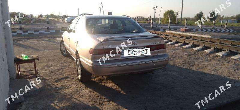 Toyota Camry 1999 - 105 000 TMT - Köneürgenç - img 5