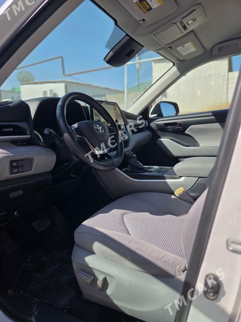 Toyota Highlander 2020 - 500 000 TMT - Aşgabat - img 8