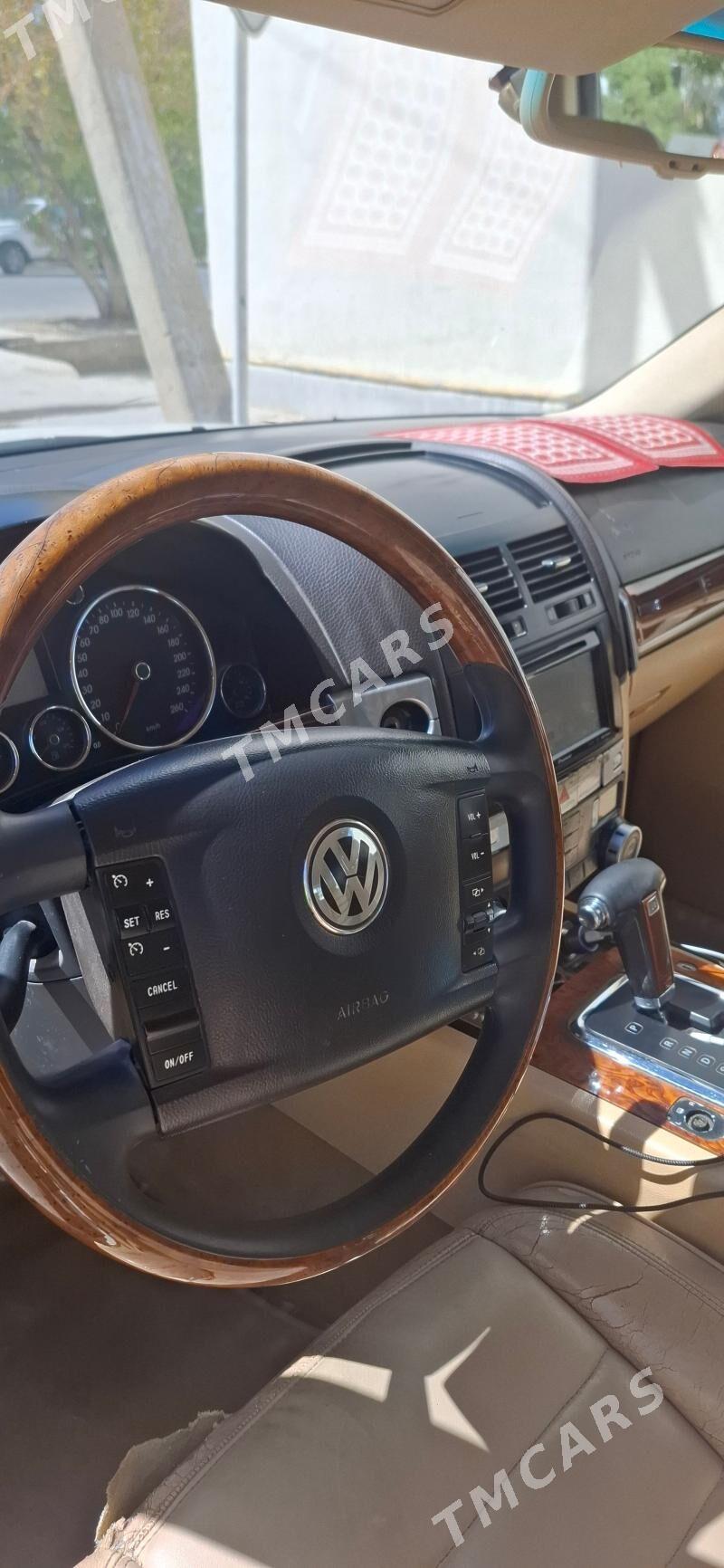 Volkswagen Touareg 2005 - 130 000 TMT - Бузмеин ГРЭС - img 6