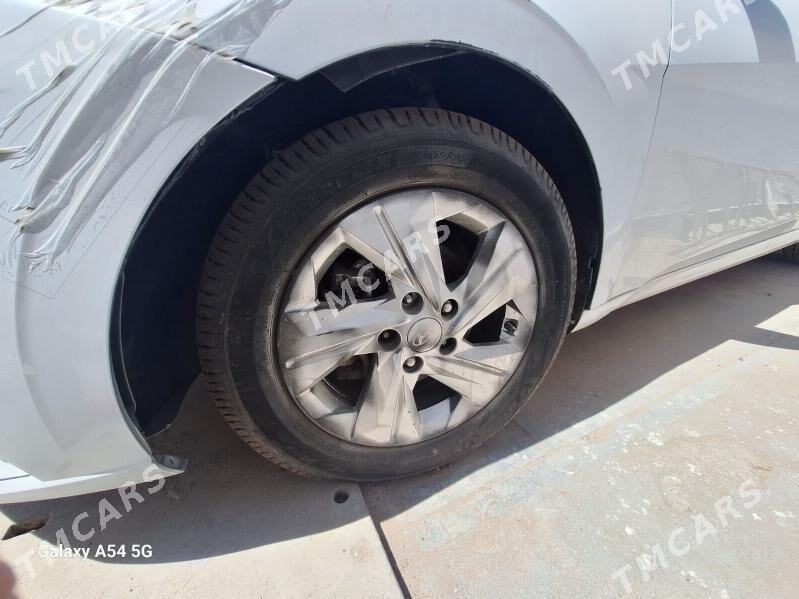 Hyundai Elantra 2021 - 170 000 TMT - Mary - img 8