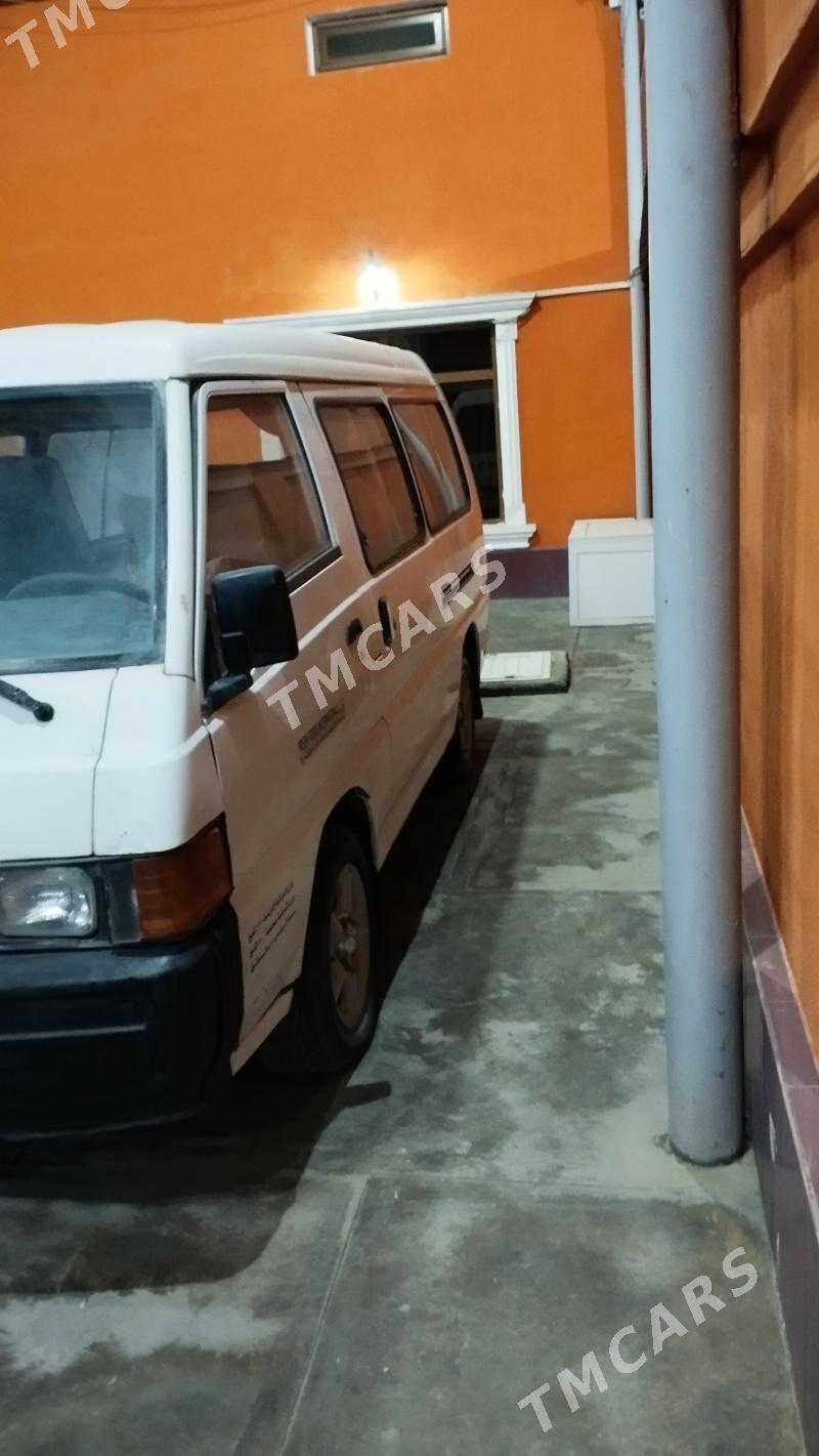 Mitsubishi L300 1993 - 60 000 TMT - Mary - img 4