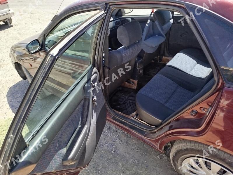 Toyota Carina 1993 - 70 000 TMT - Kaka - img 5