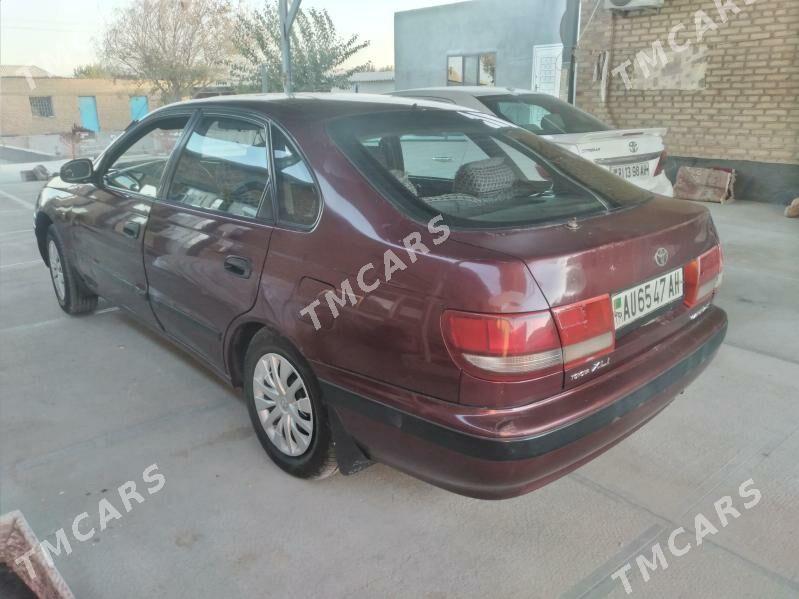 Toyota Carina 1993 - 70 000 TMT - Kaka - img 6