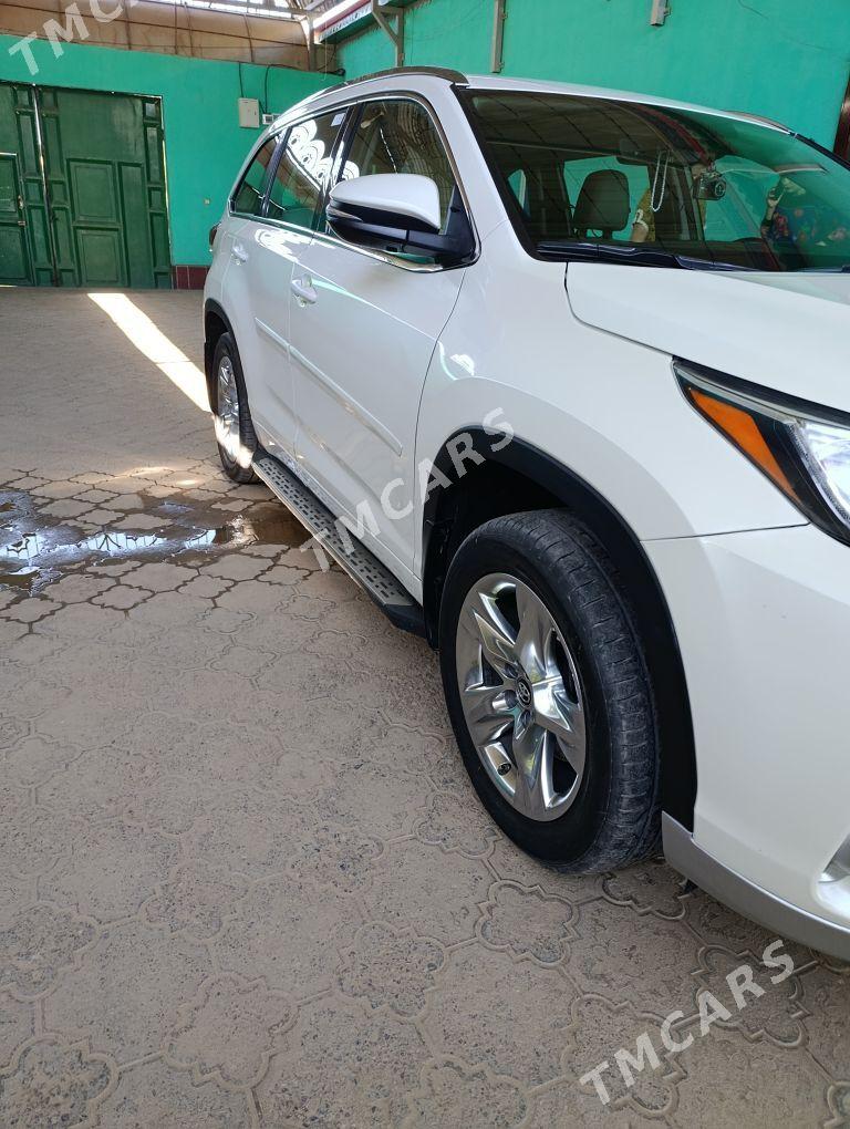 Toyota Highlander 2018 - 460 000 TMT - Керки - img 2