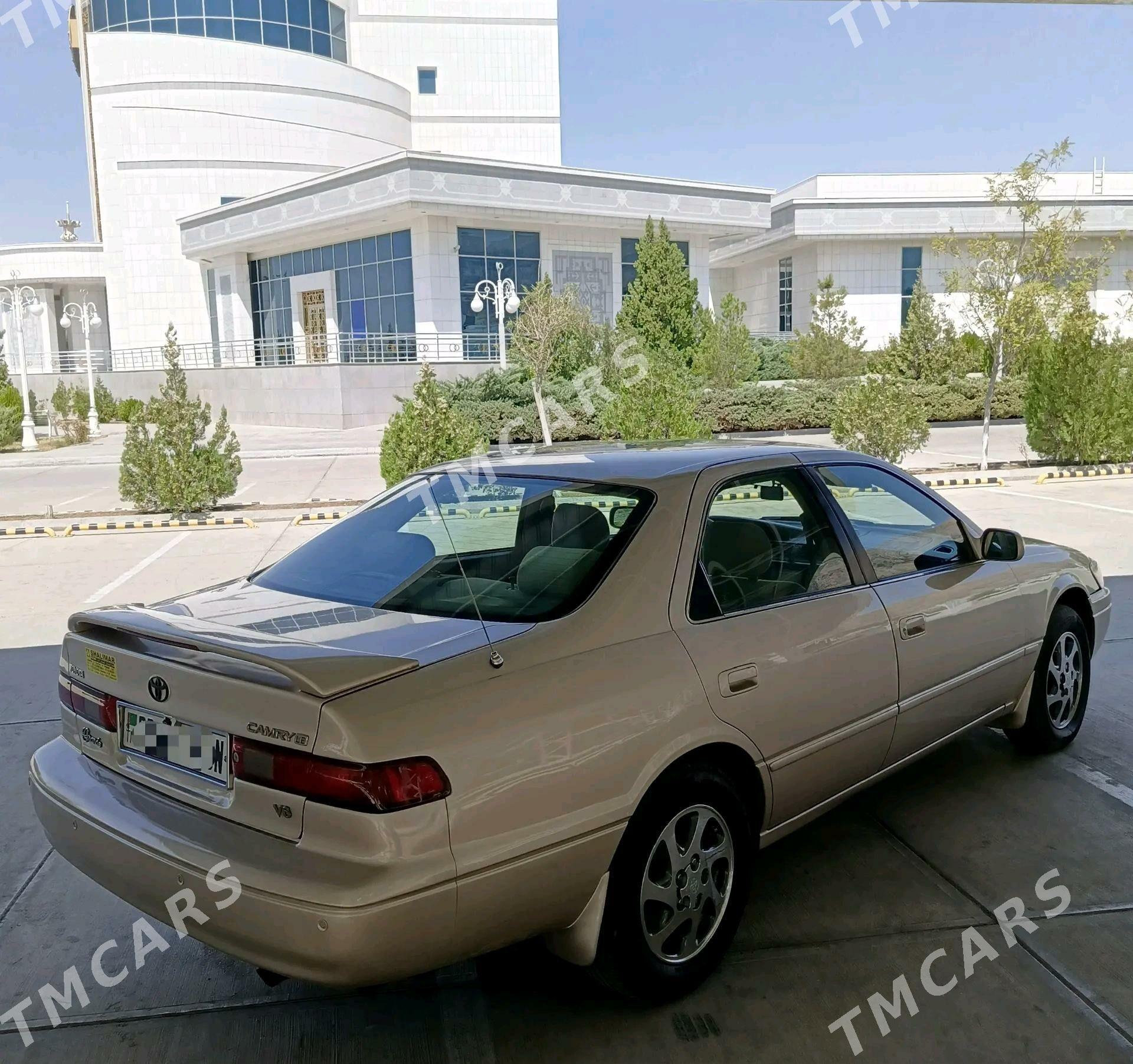 Toyota Camry 1997 - 135 000 TMT - Бахарден - img 4
