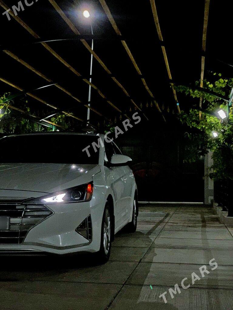 Hyundai Elantra 2020 - 255 000 TMT - Тязе заман - img 5