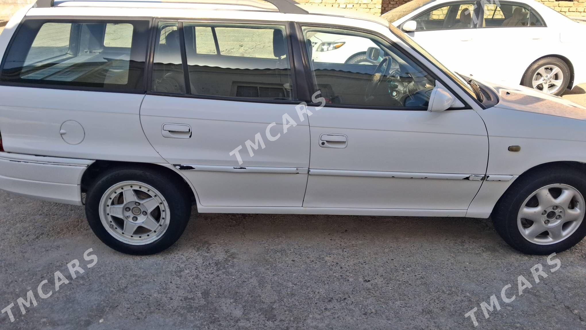 Opel Astra 1996 - 50 000 TMT - Гёкдепе - img 4