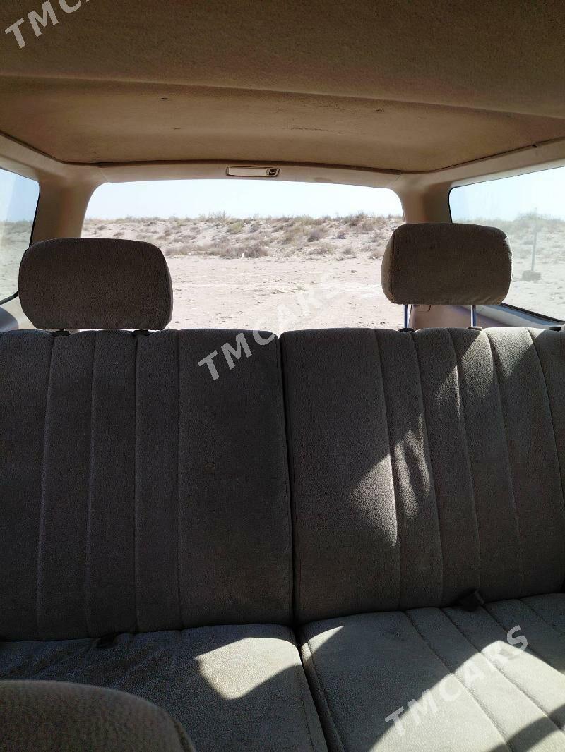 Toyota 4Runner 1999 - 80 000 TMT - Туркменбаши - img 6