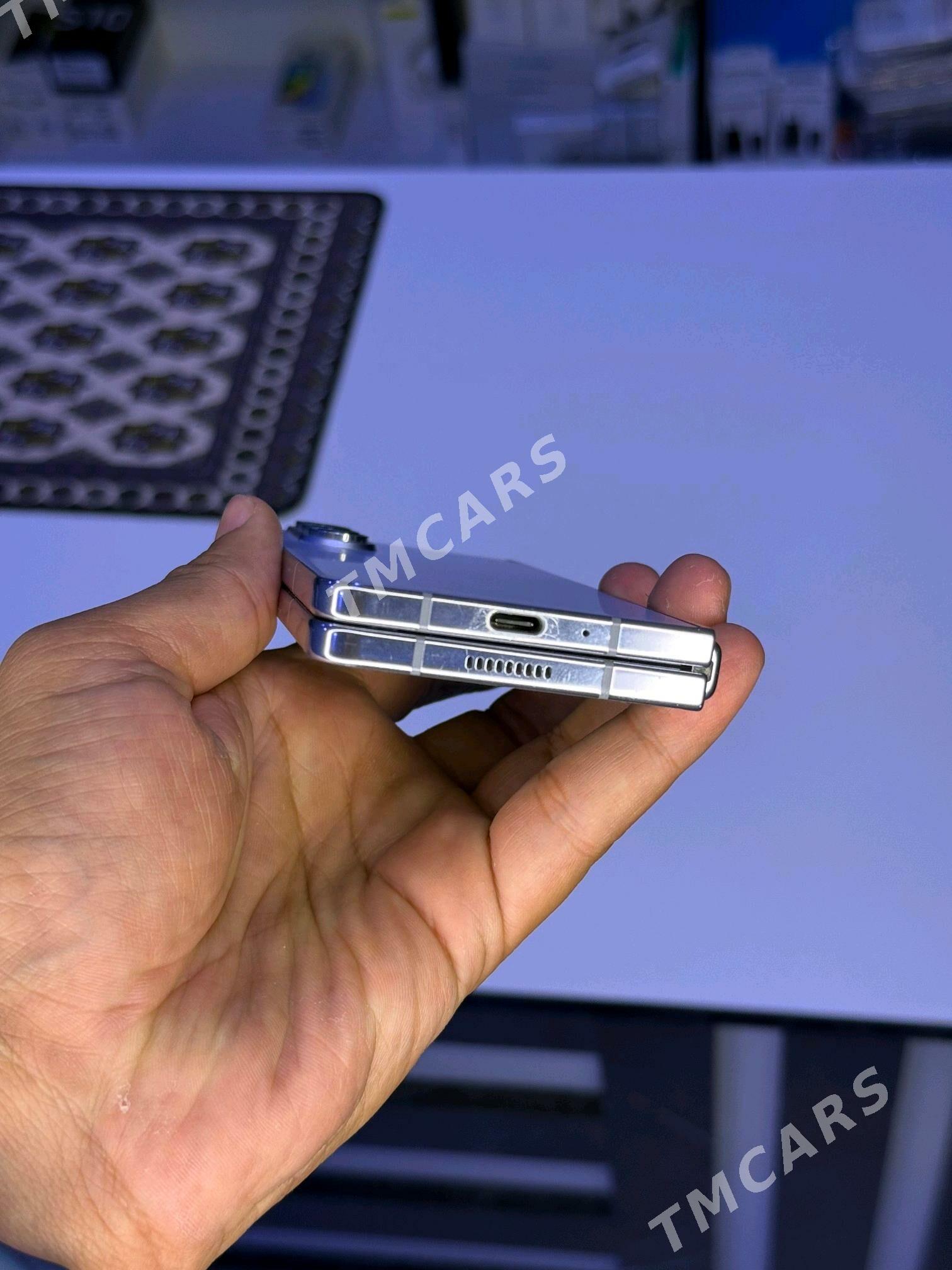 Galaxy Z Fold 5 12/512gb - Мары - img 6