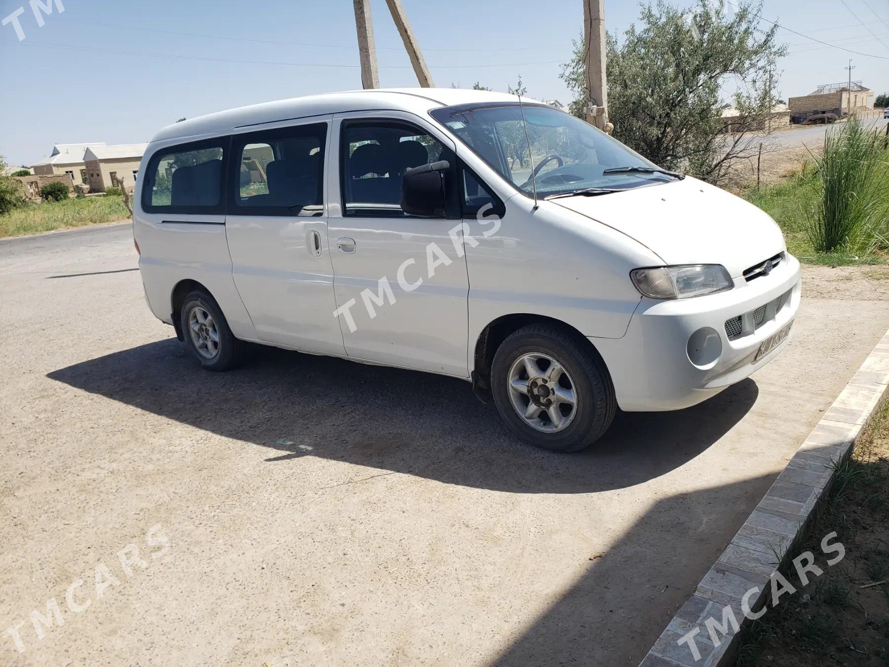 Hyundai H-1 2001 - 60 000 TMT - Сакарчага - img 4