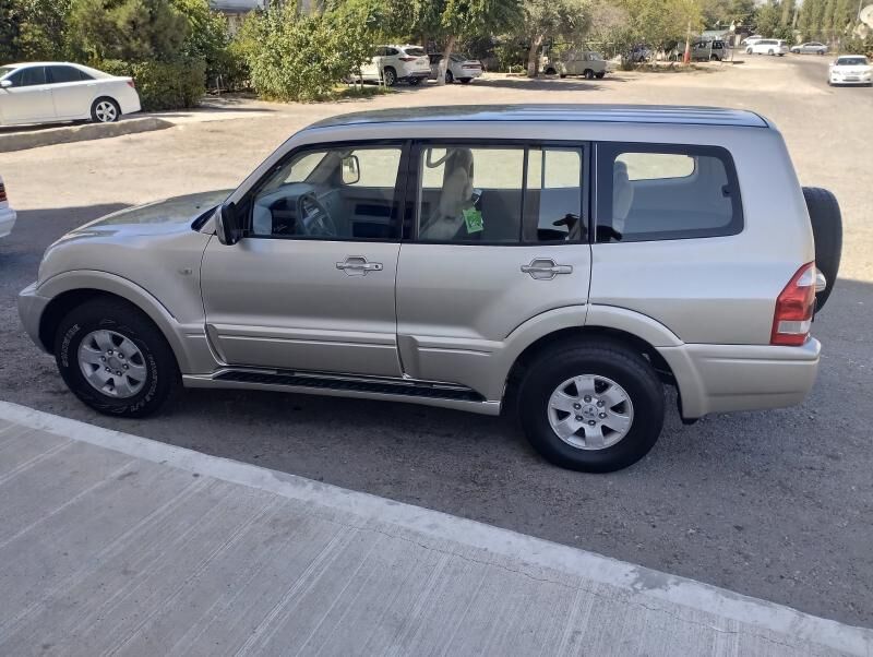Mitsubishi Pajero 2003 - 130 000 TMT - Türkmenbaşy - img 9