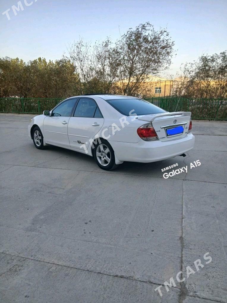 Toyota Camry 2005 - 160 000 TMT - Мары - img 3