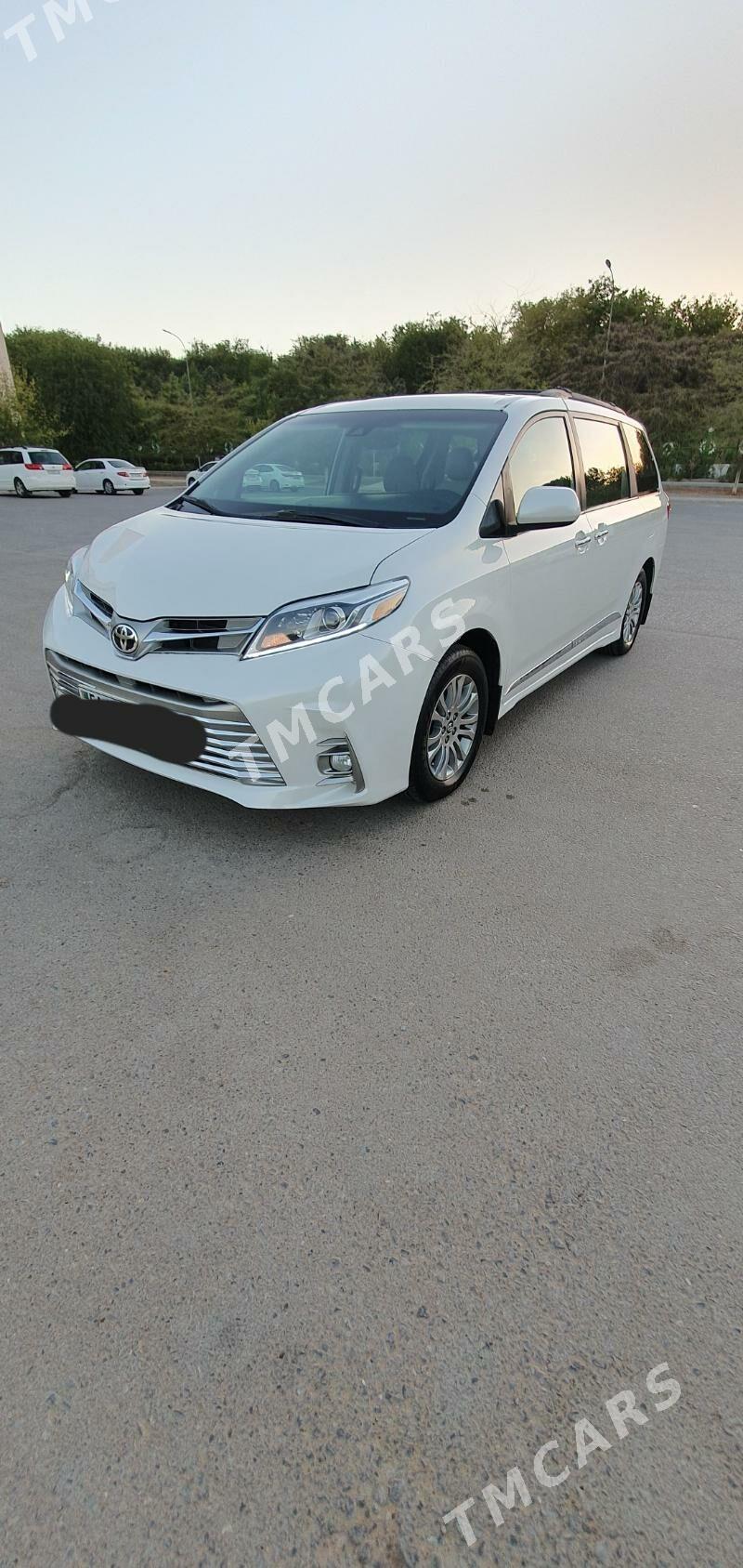 Toyota Sienna 2018 - 414 000 TMT - 30 mkr - img 8