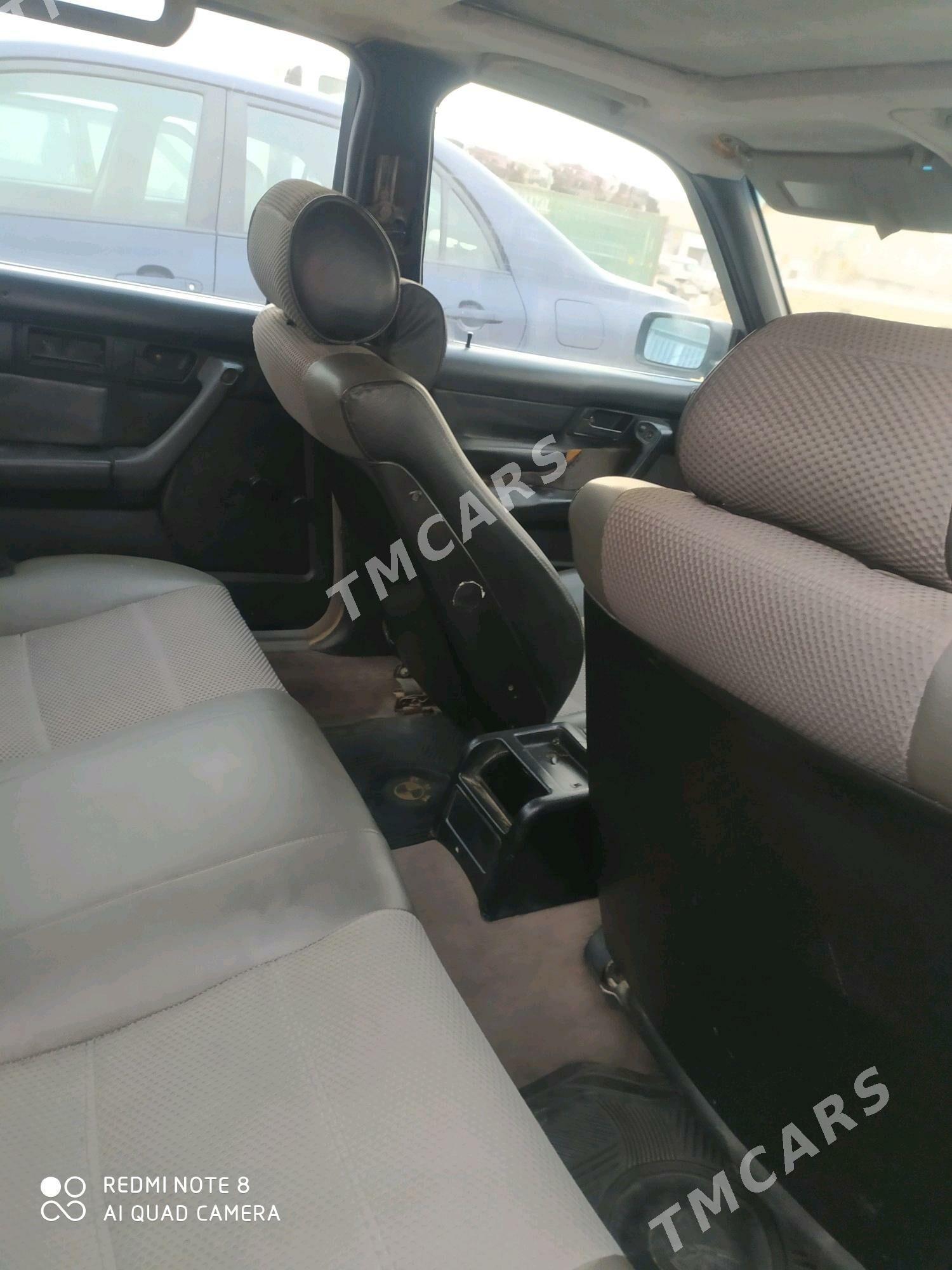 BMW 520 1989 - 35 000 TMT - Murgap - img 6