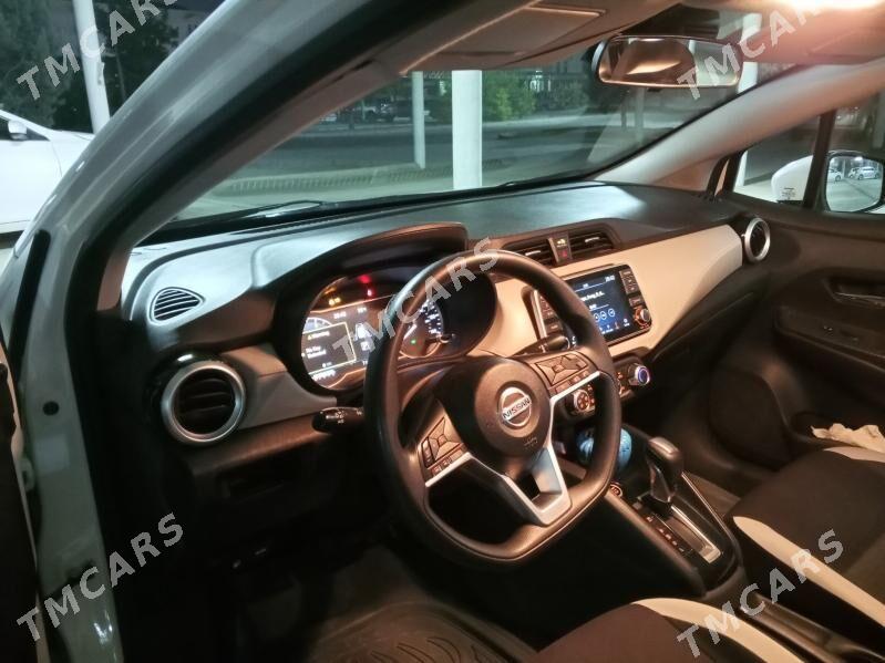 Nissan Versa 2021 - 180 000 TMT - Кëши - img 8