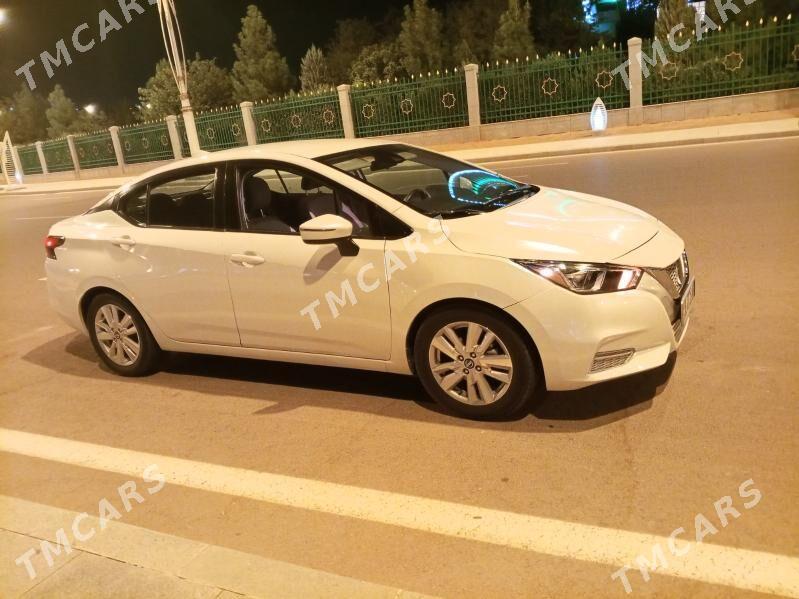 Nissan Versa 2021 - 180 000 TMT - Кëши - img 4