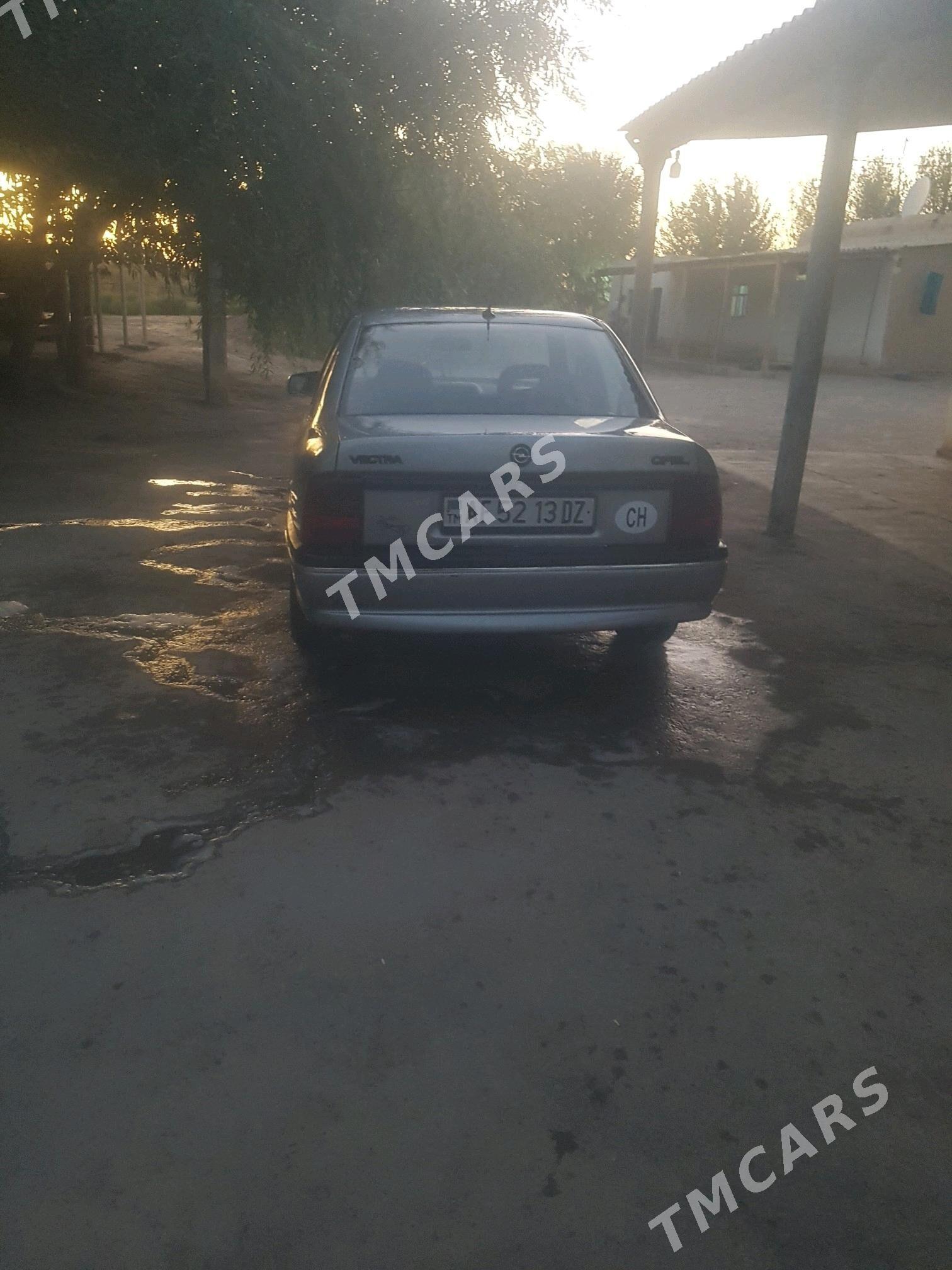 Opel Vectra 1993 - 40 000 TMT - Boldumsaz - img 3