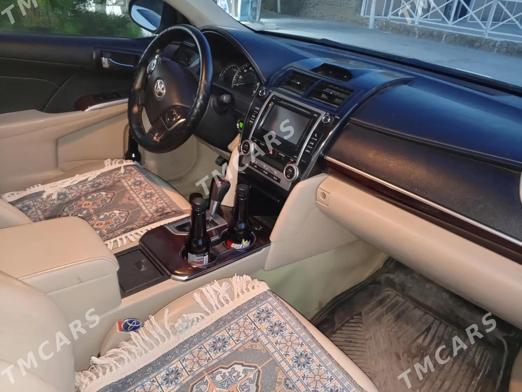 Toyota Camry 2014 - 250 000 TMT - Туркменабат - img 6