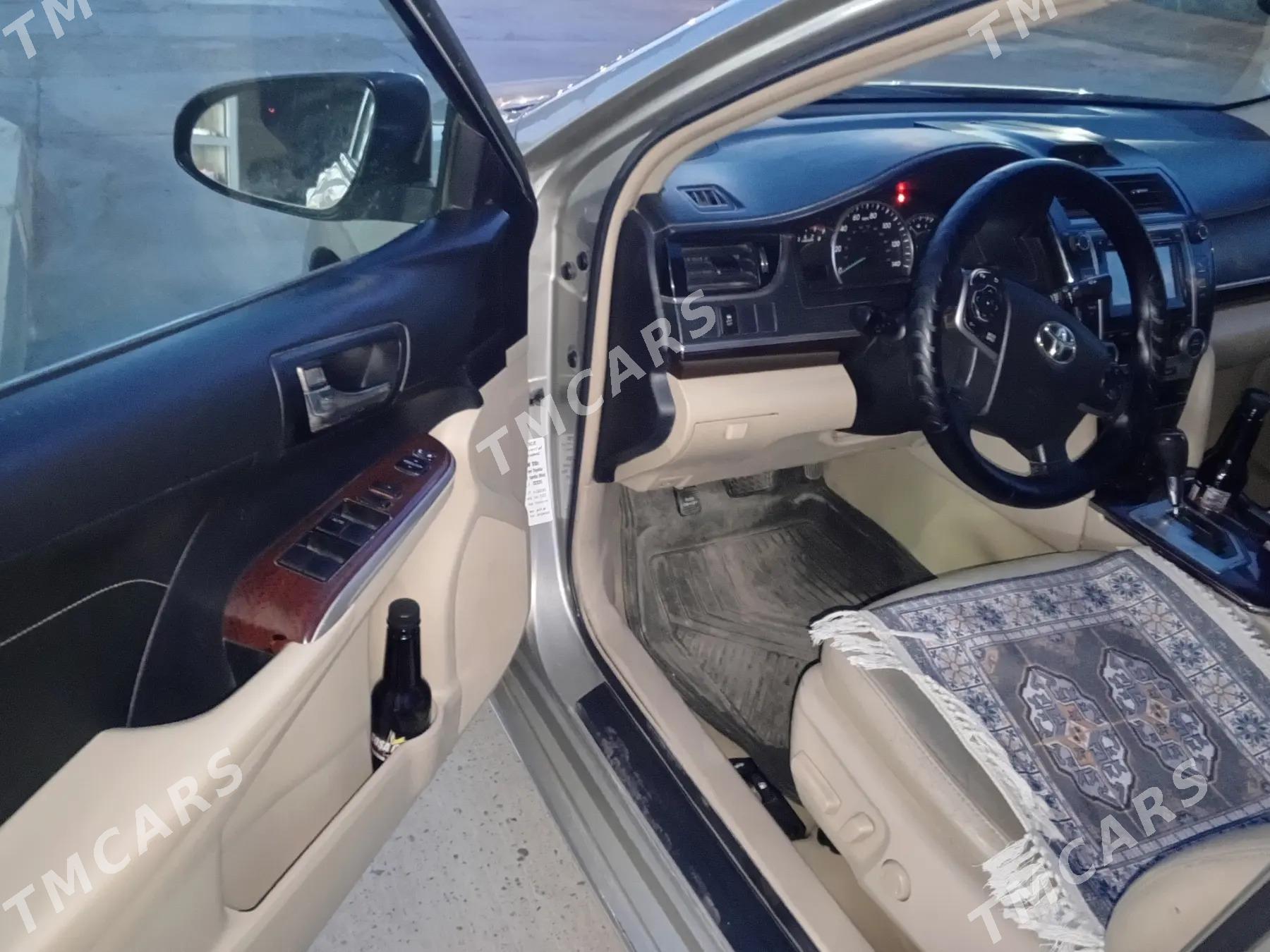 Toyota Camry 2014 - 250 000 TMT - Туркменабат - img 4
