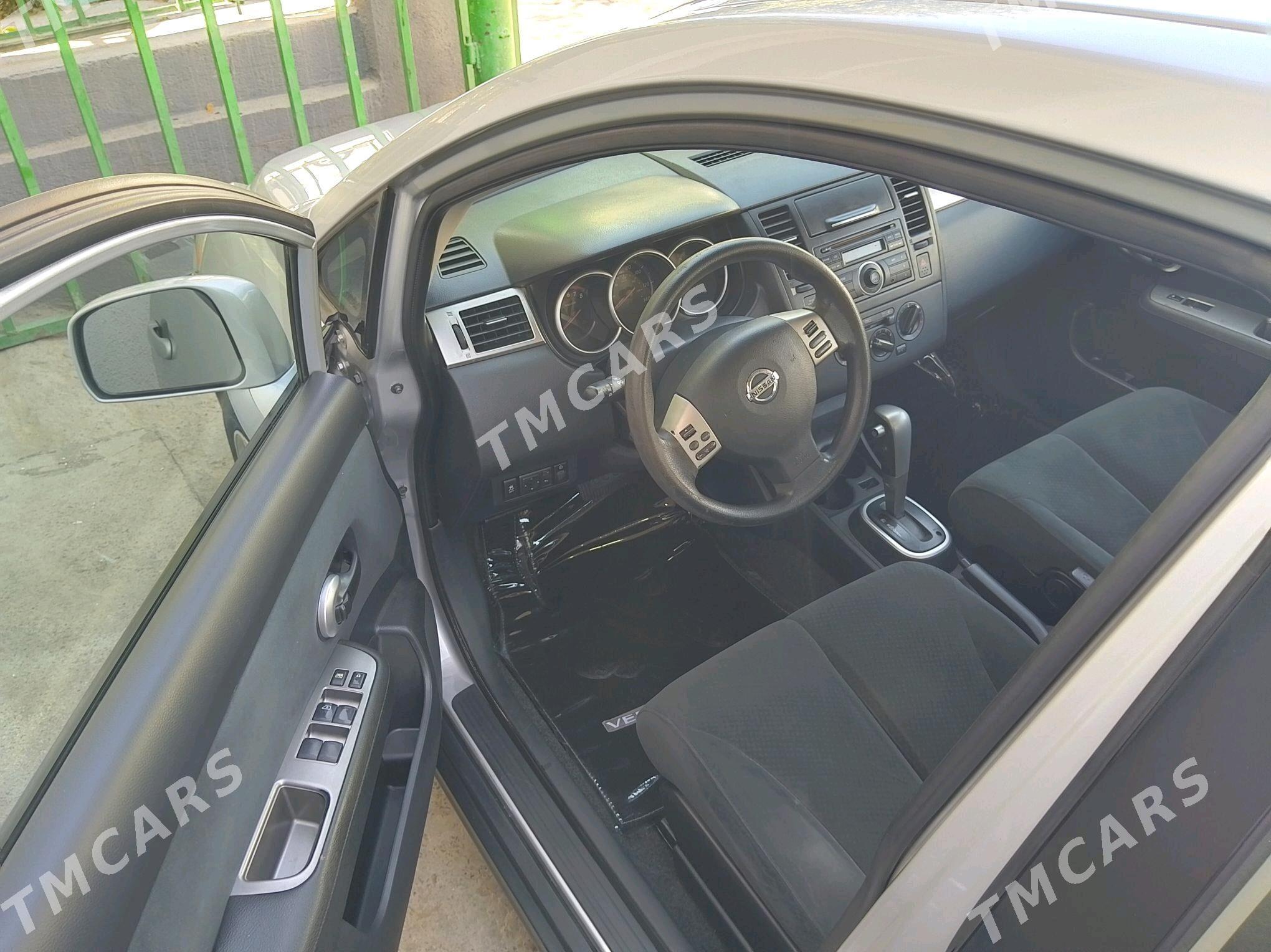 Nissan Versa 2011 - 149 000 TMT - 30 мкр - img 2