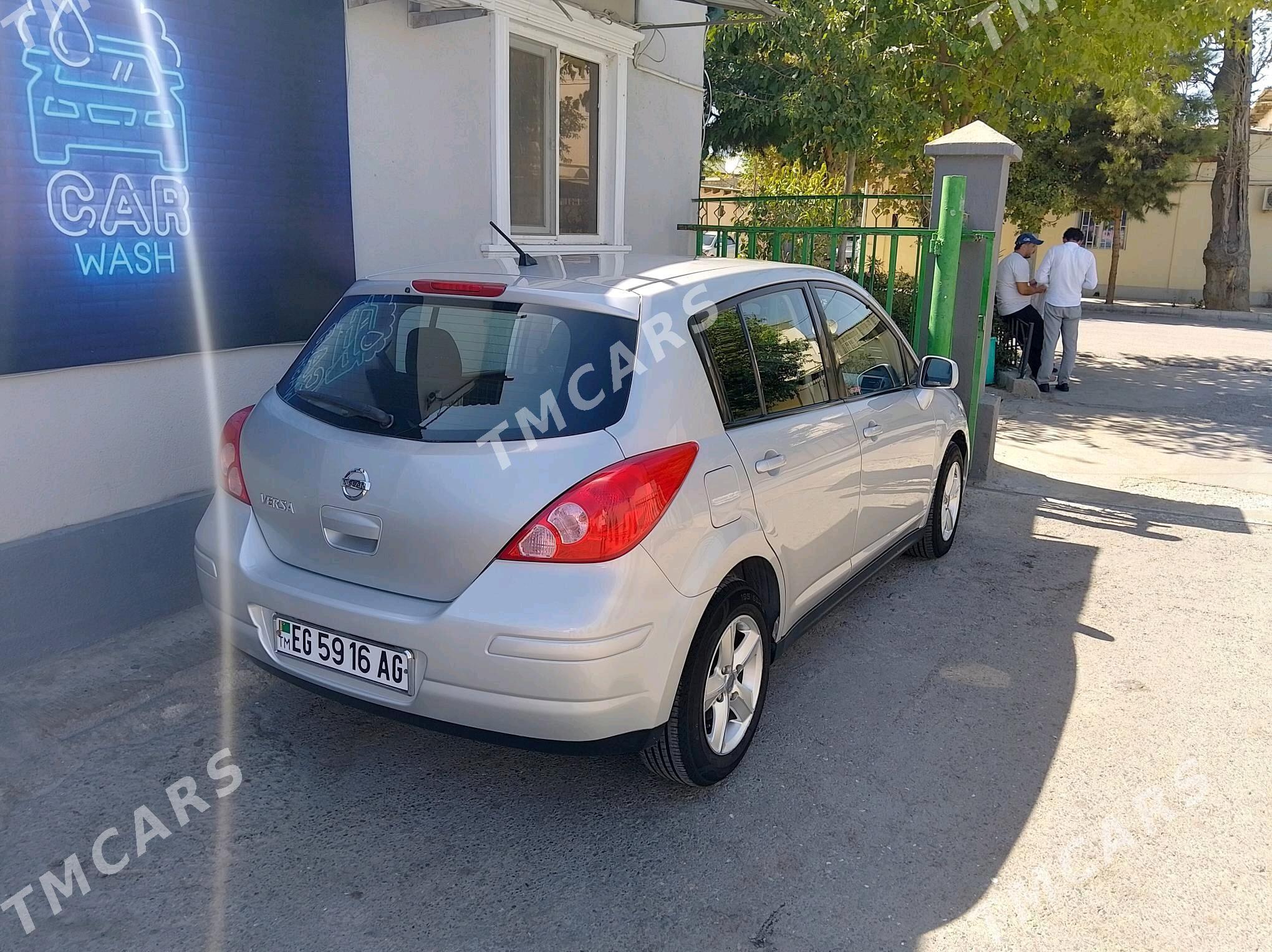 Nissan Versa 2011 - 149 000 TMT - 30 мкр - img 3