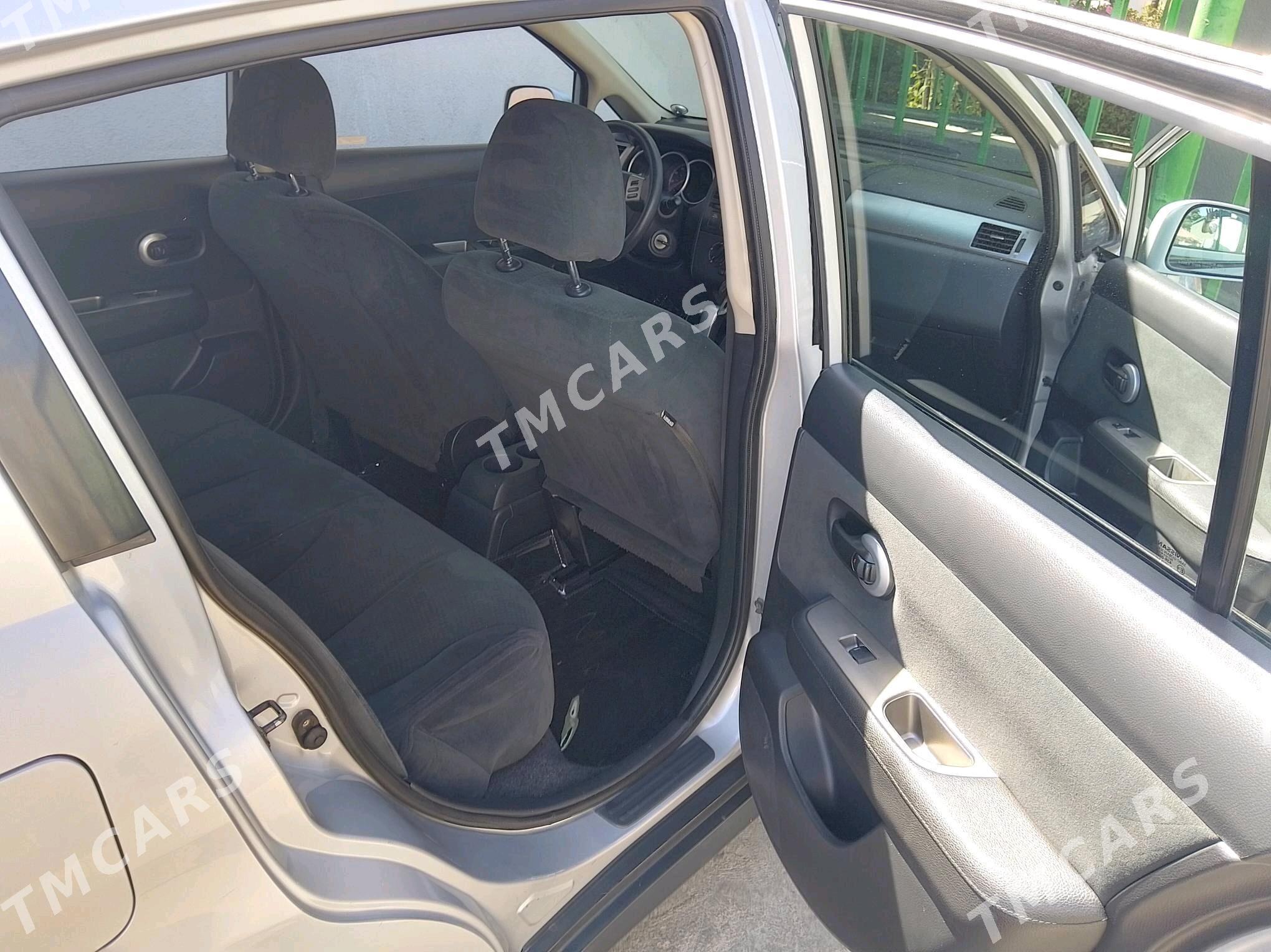 Nissan Versa 2011 - 149 000 TMT - 30 мкр - img 6
