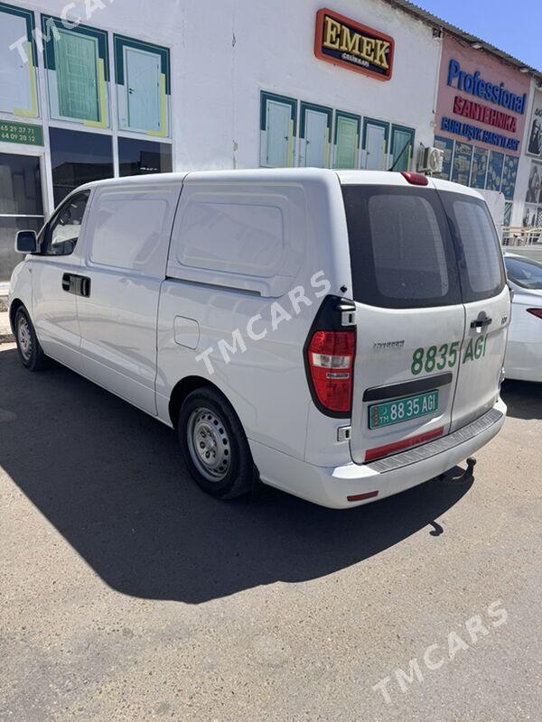 Hyundai H-1 2017 - 350 000 TMT - Ашхабад - img 2
