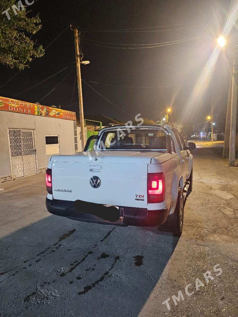 Volkswagen Amarok 2011 - 270 000 TMT - Айтакова (ул. Огузхана) - img 3