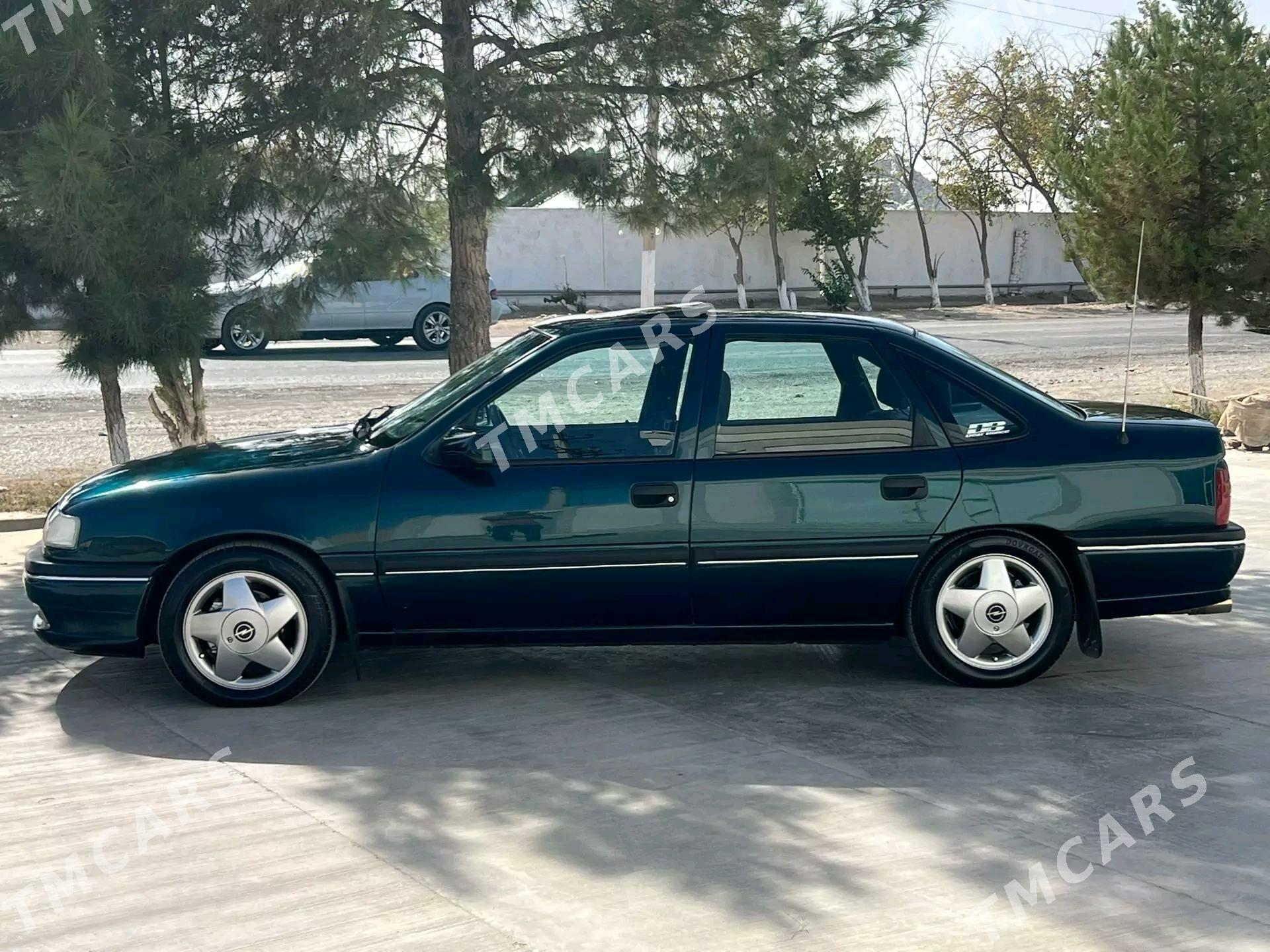 Opel Vectra 1993 - 58 000 TMT - Мары - img 3