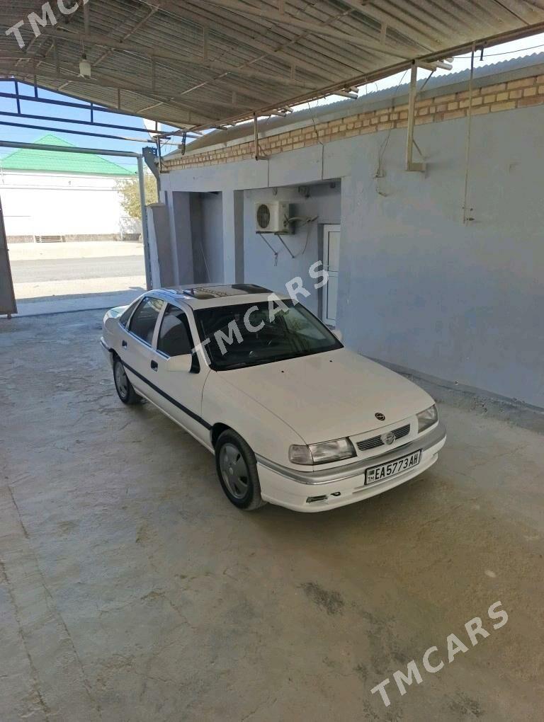 Opel Vectra 1991 - 50 000 TMT - Bäherden - img 8