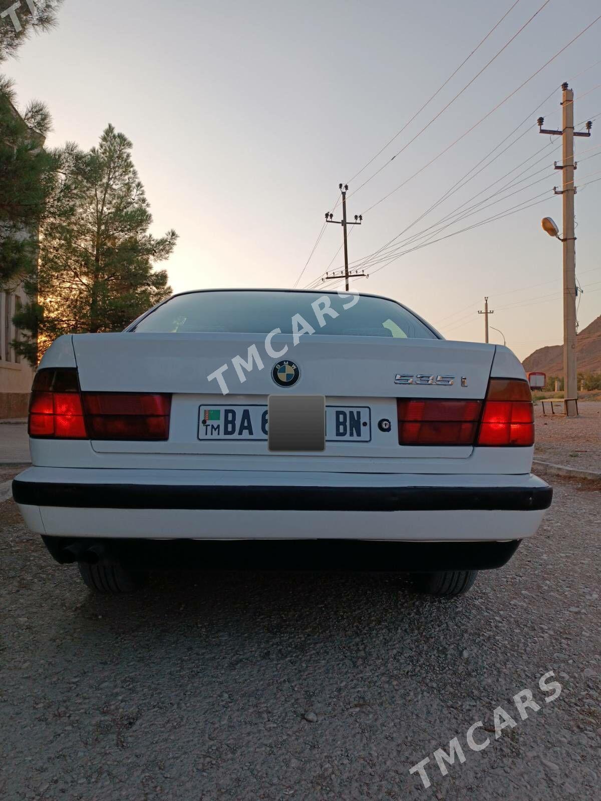 BMW E34 1995 - 46 000 TMT - Балканабат - img 4