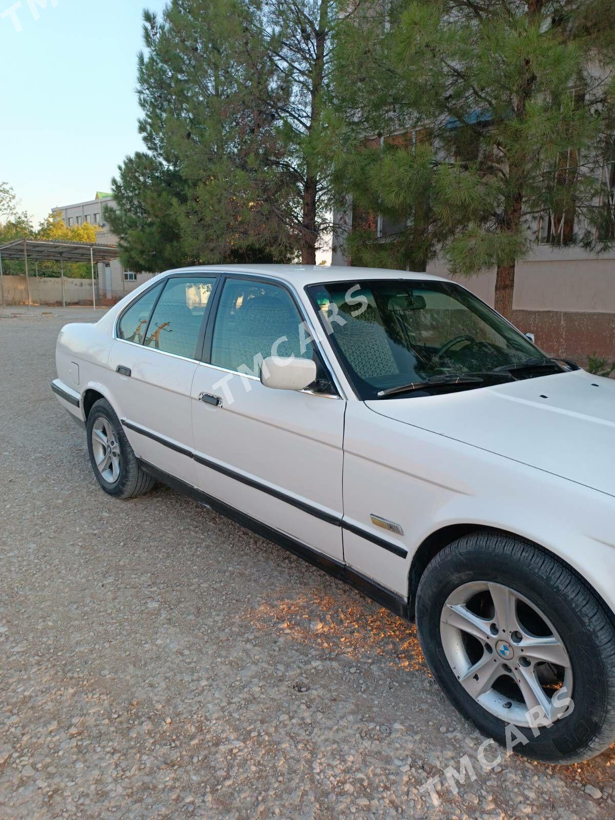 BMW E34 1995 - 46 000 TMT - Балканабат - img 7