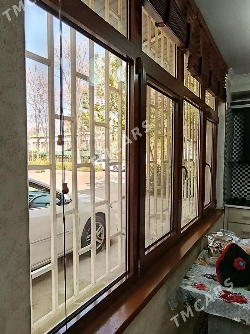 3 комнаты 1 этаж Центр ипотека - Ким район - img 5