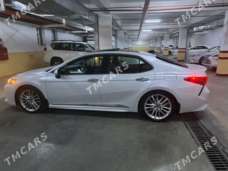 Toyota Camry 2019 - 330 000 TMT - ул. Подвойского (Битарап Туркменистан шаёлы) - img 6