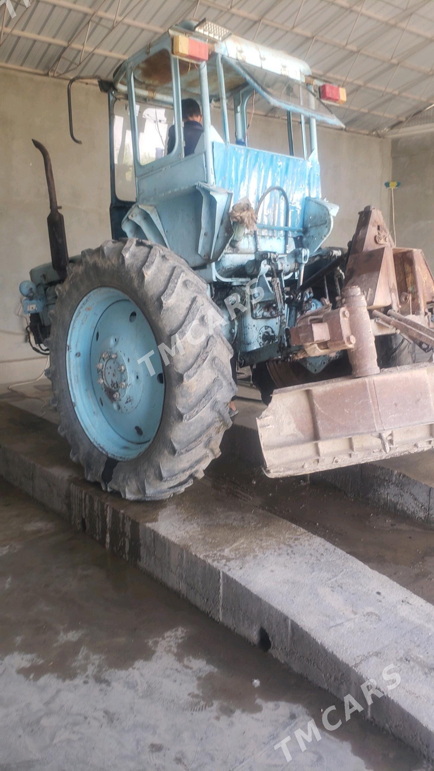 MTZ T-28 1980 - 20 000 TMT - Murgap - img 4