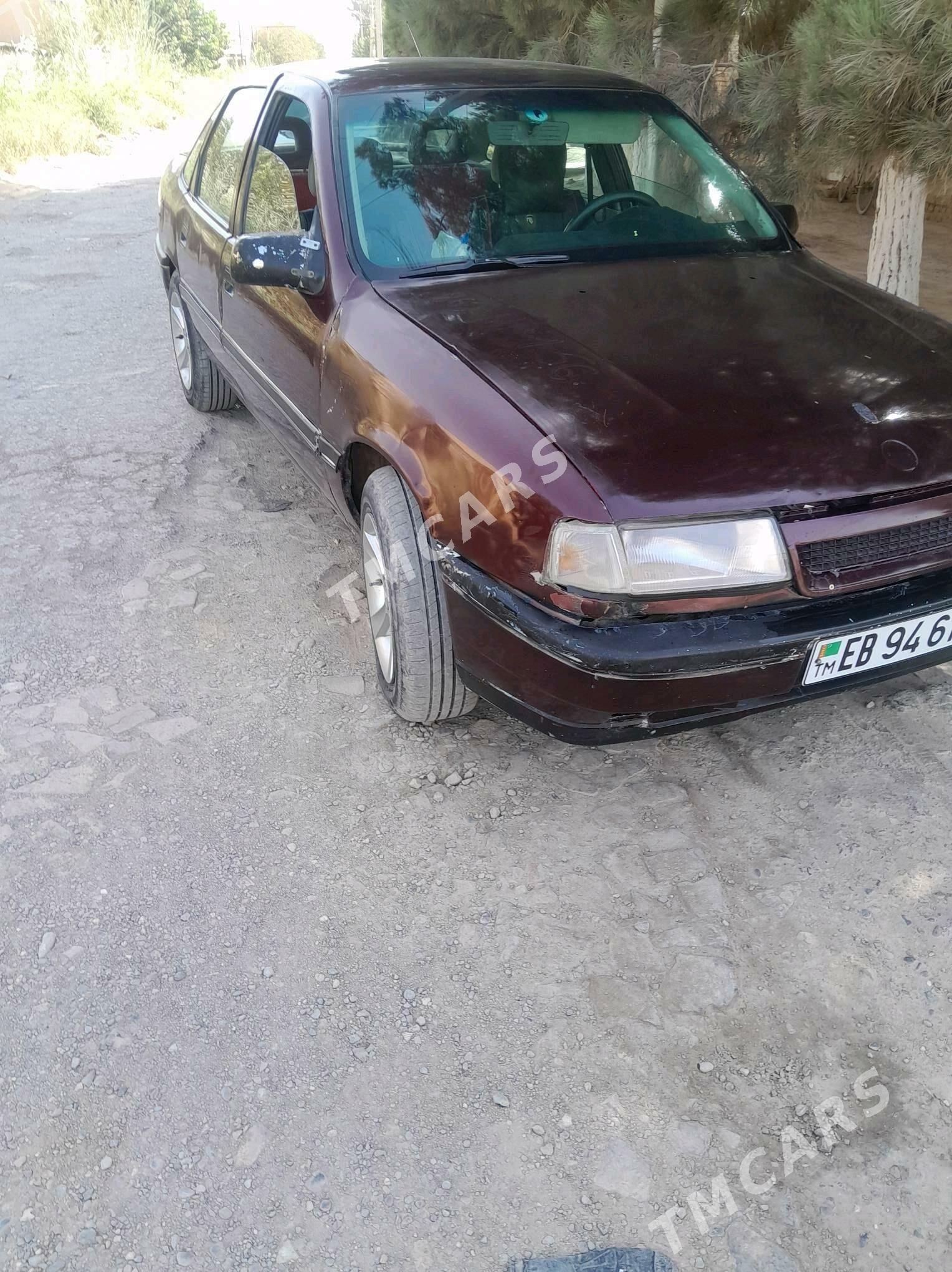 Opel Vectra 1991 - 26 000 TMT - Чарджоу - img 4