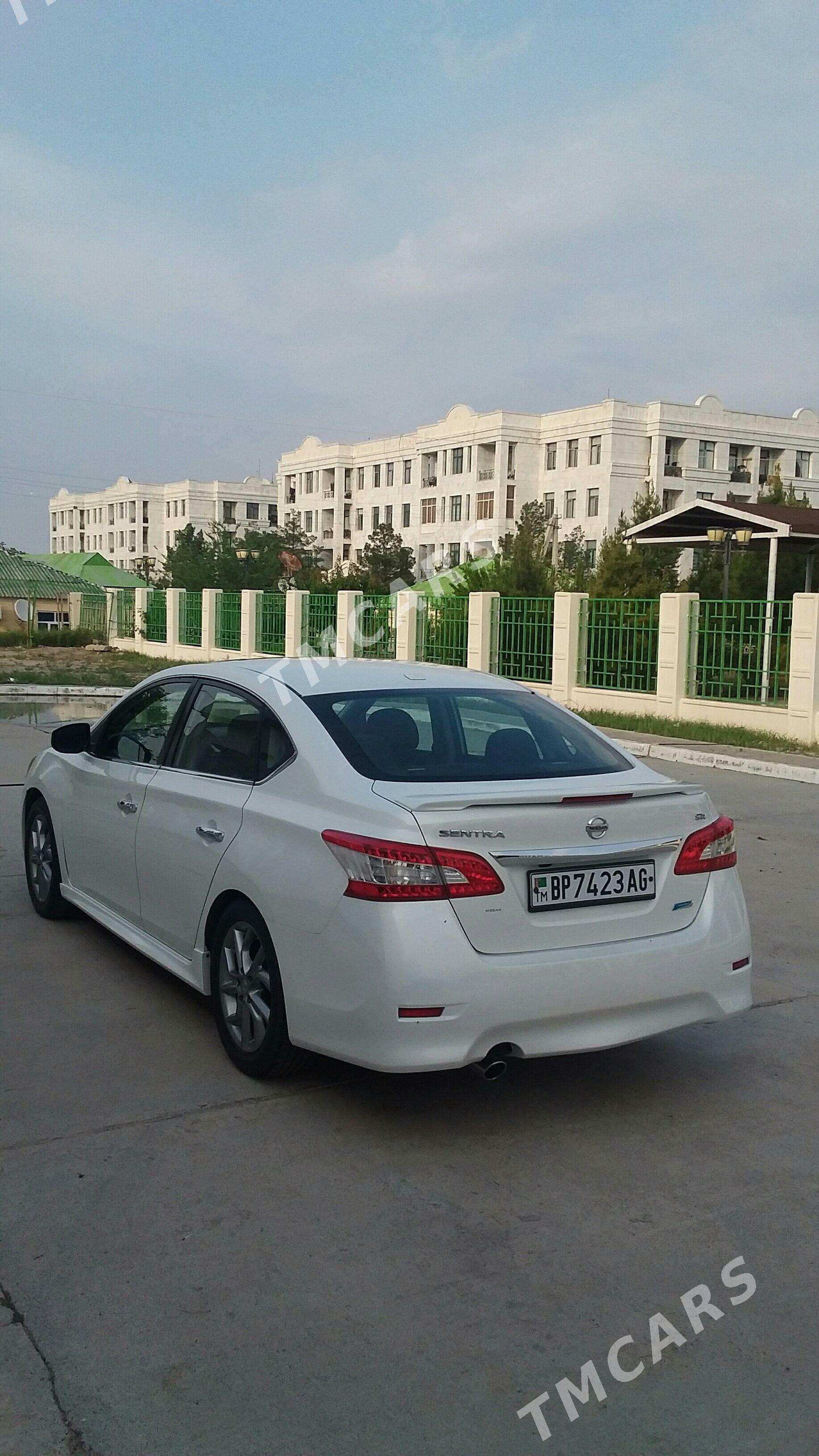 Nissan Sentra 2013 - 150 000 TMT - Täze zaman - img 4