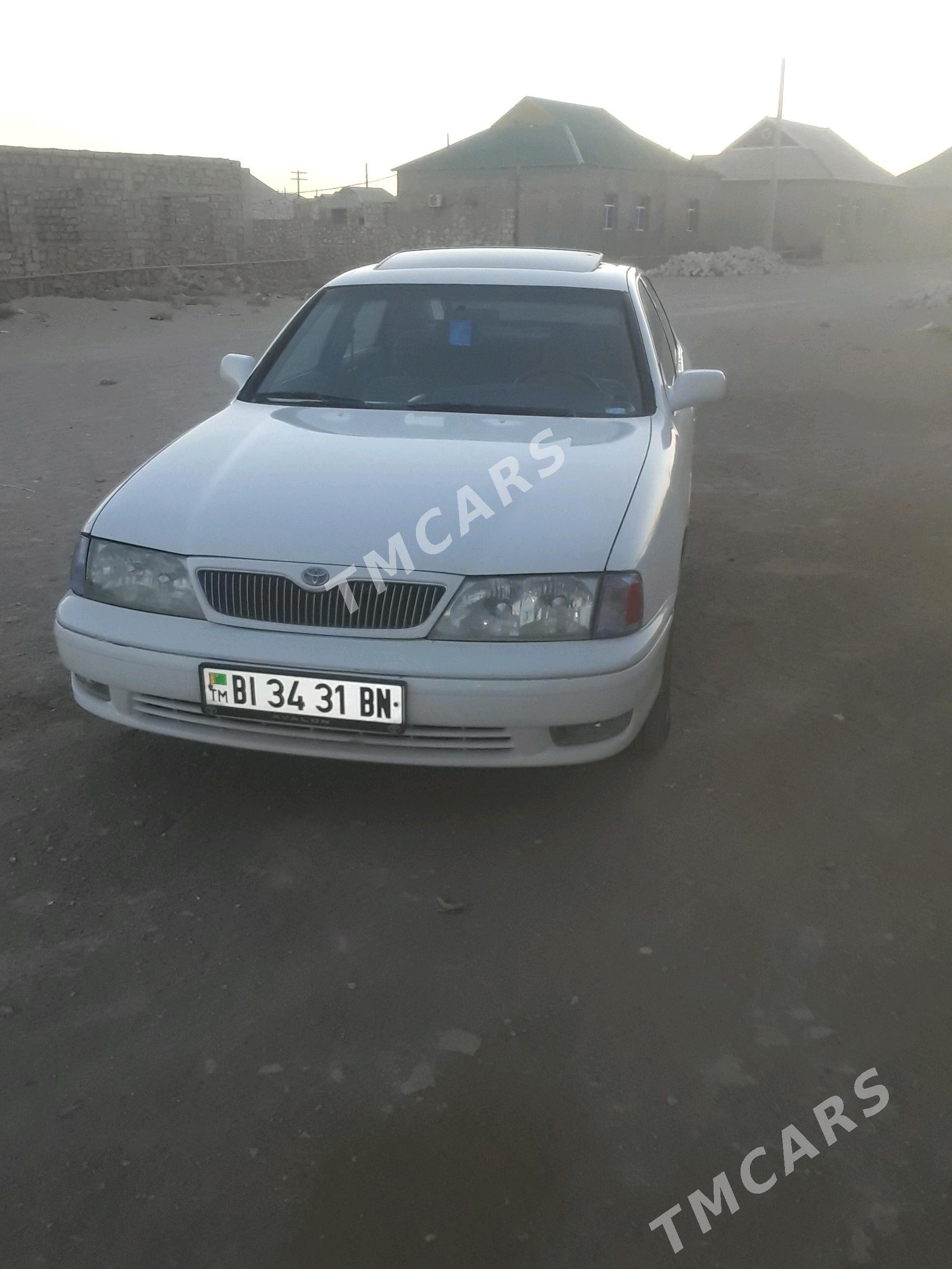 Toyota Avalon 1997 - 125 000 TMT - Türkmenbaşy - img 3