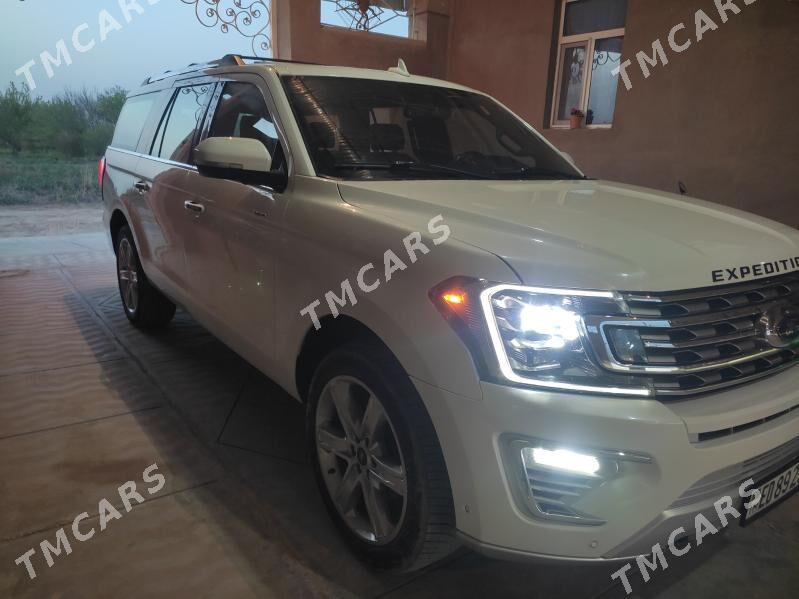 Ford Expedition 2021 - 650 000 TMT - Ёлётен - img 3
