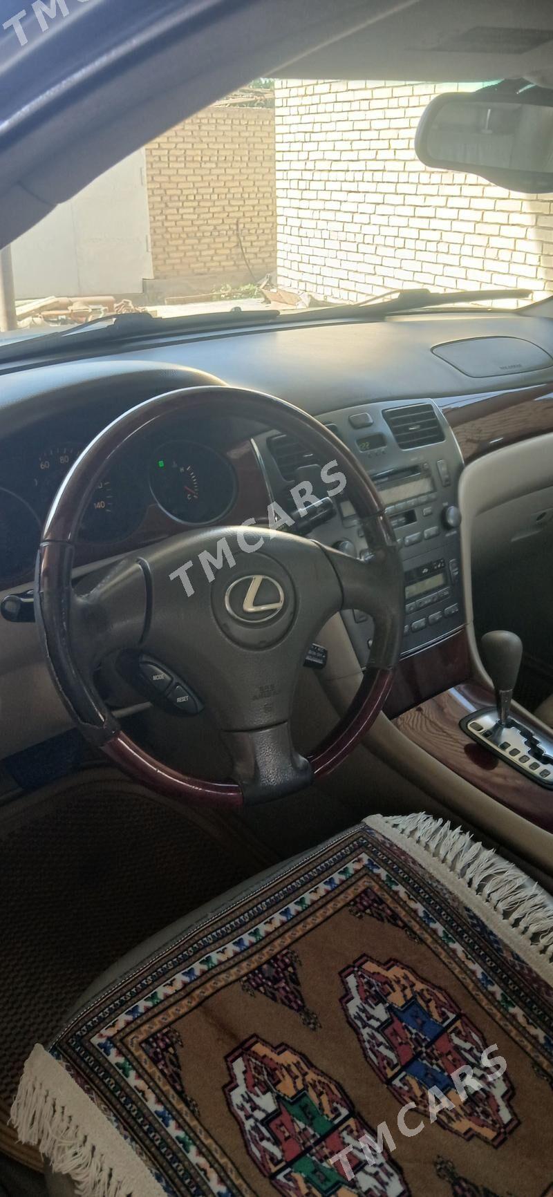 Lexus ES 300 2002 - 175 000 TMT - Mary - img 5