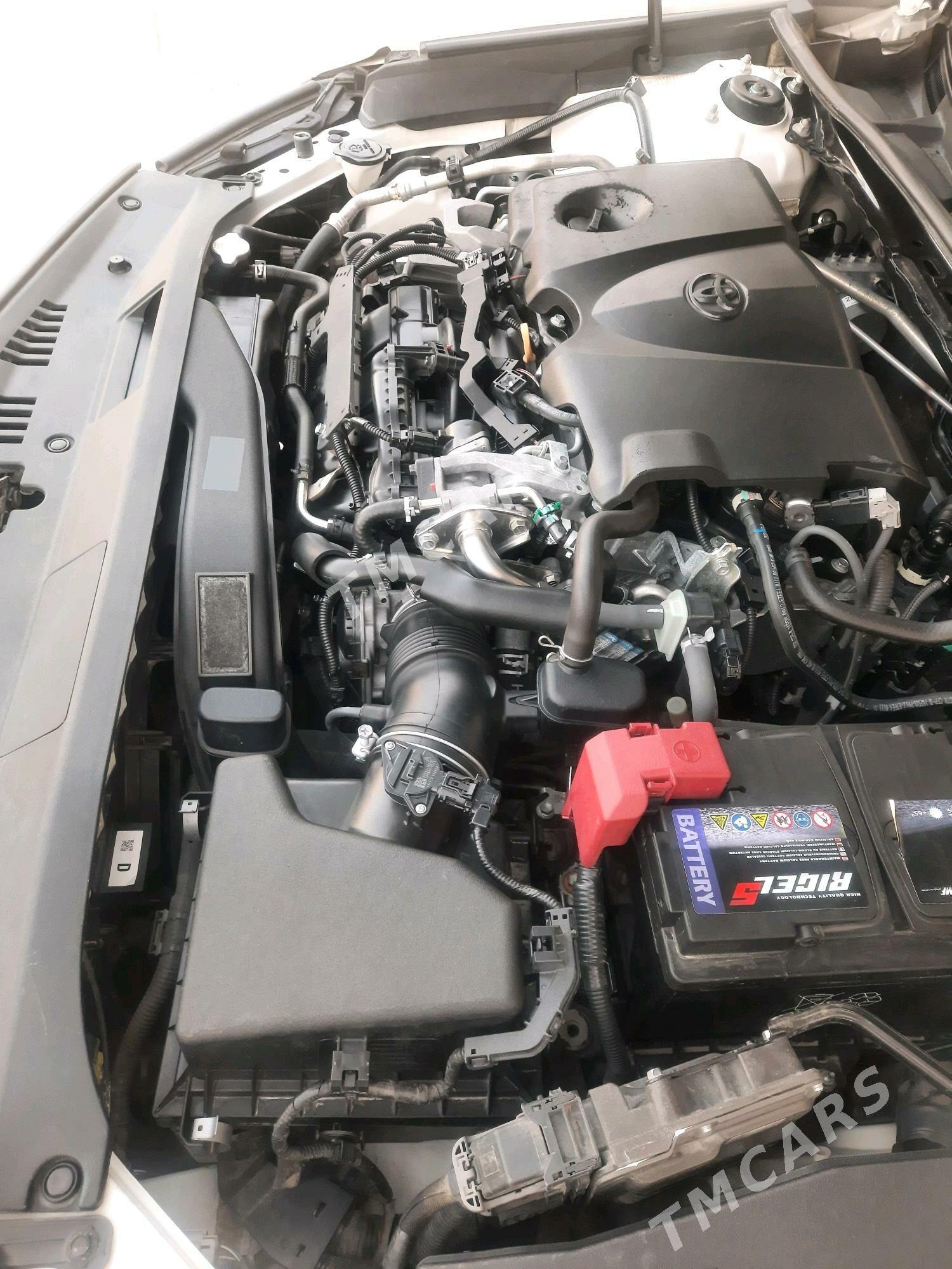 Toyota Camry 2018 - 330 000 TMT - Aşgabat - img 8