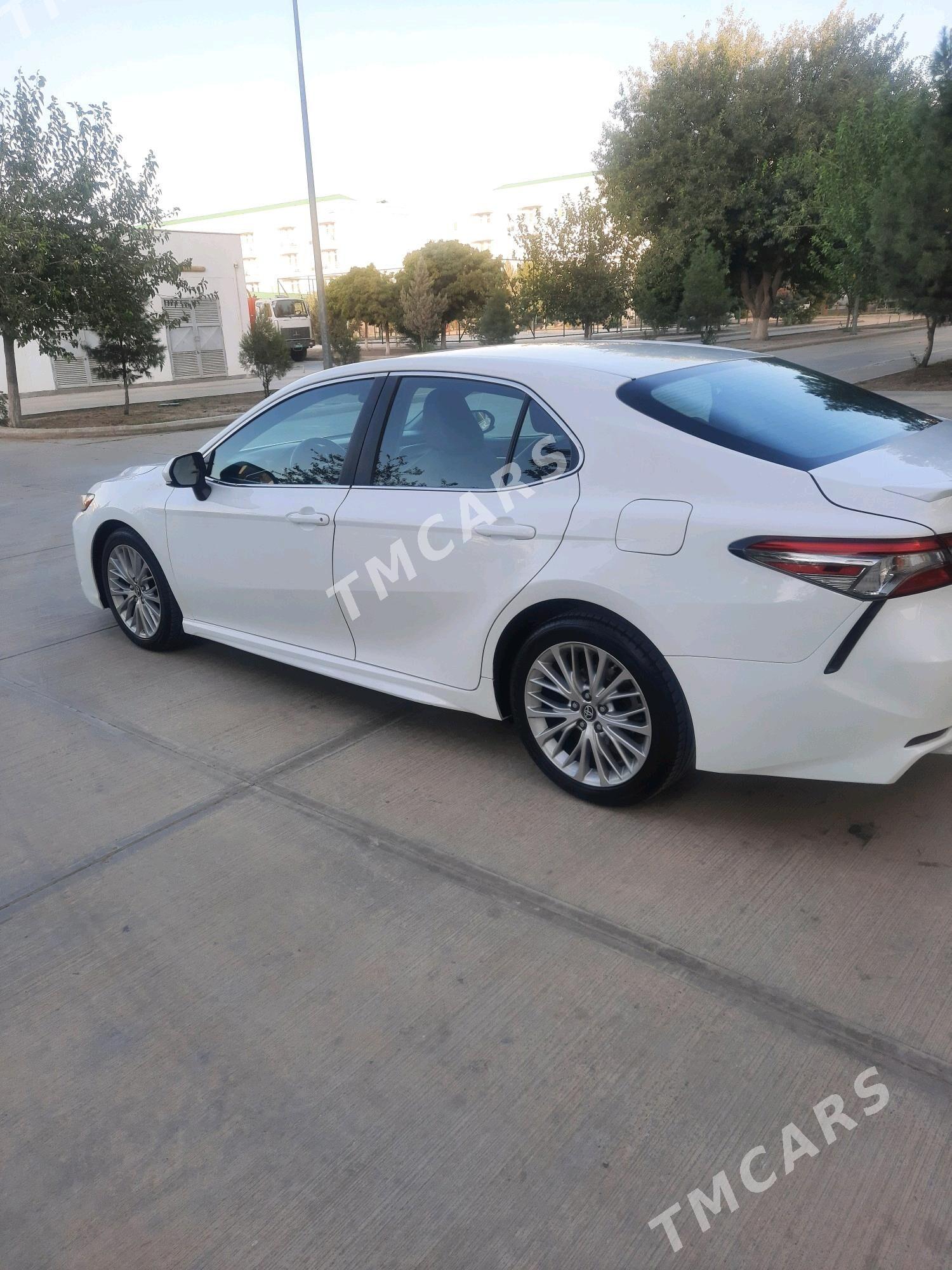 Toyota Camry 2018 - 330 000 TMT - Aşgabat - img 5