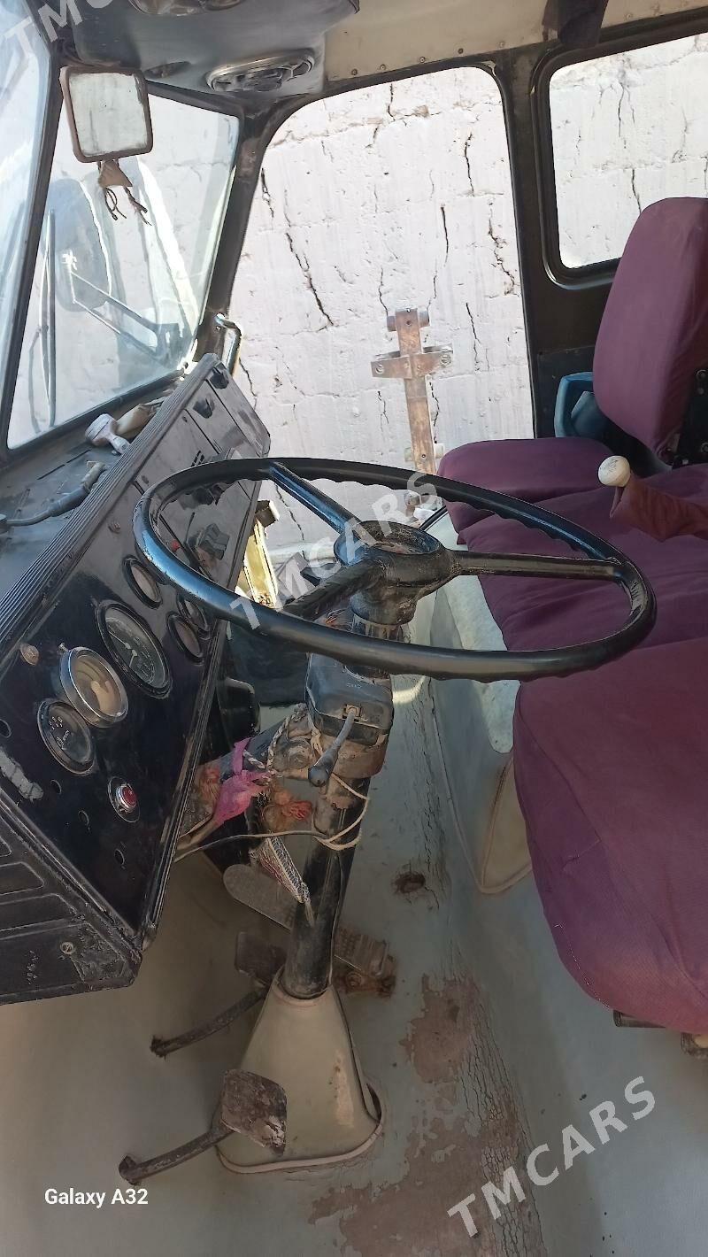 Maz Samosval 1989 - 60 000 TMT - Гурбансолтан Едже - img 2