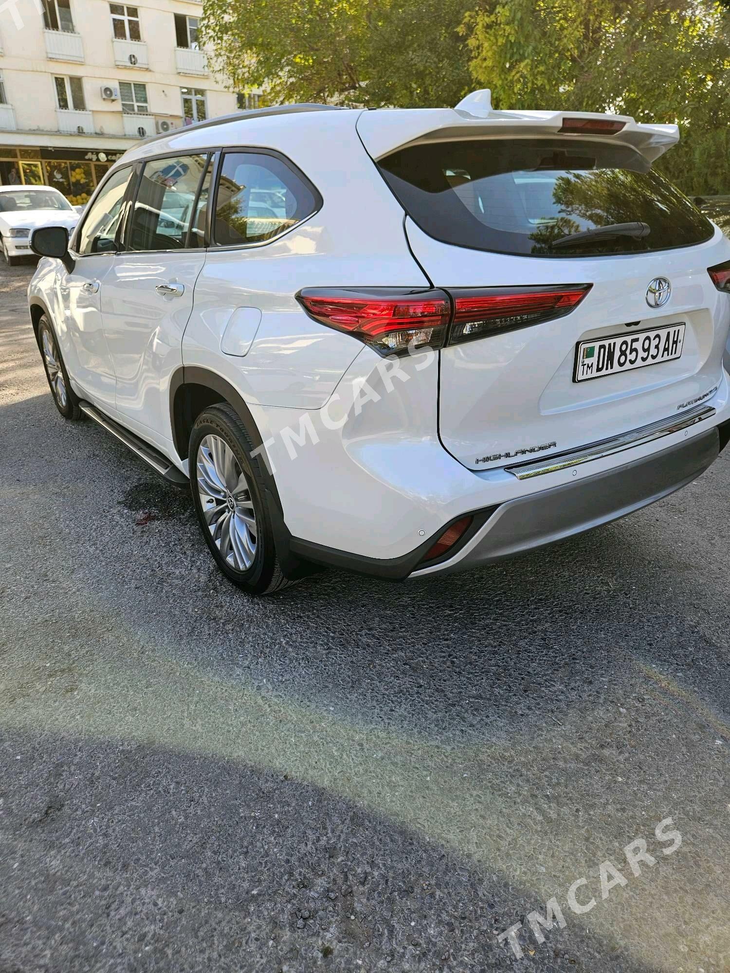 Toyota Highlander 2021 - 650 000 TMT - Ашхабад - img 3