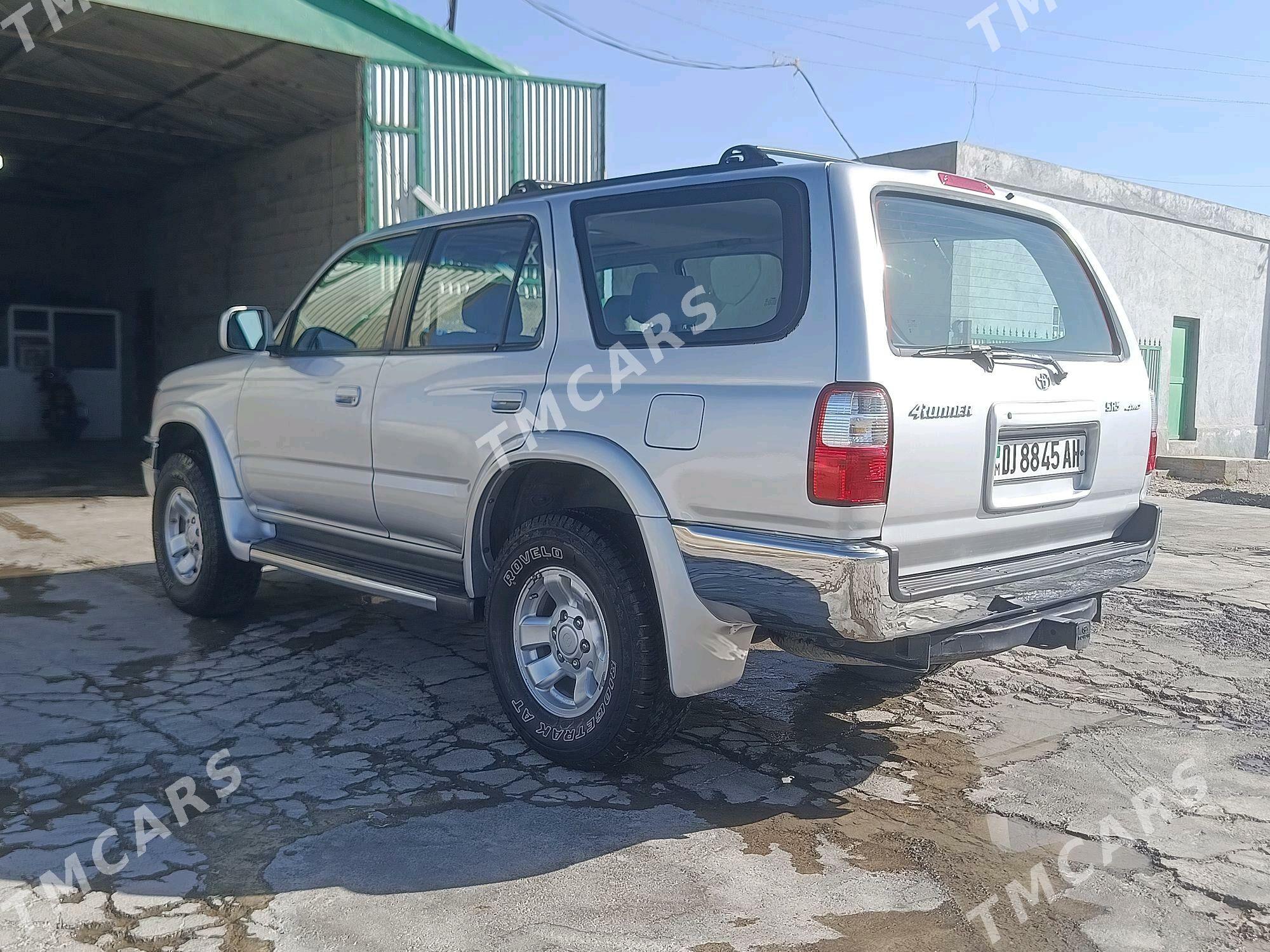 Toyota 4Runner 2000 - 175 000 TMT - Бахарден - img 4
