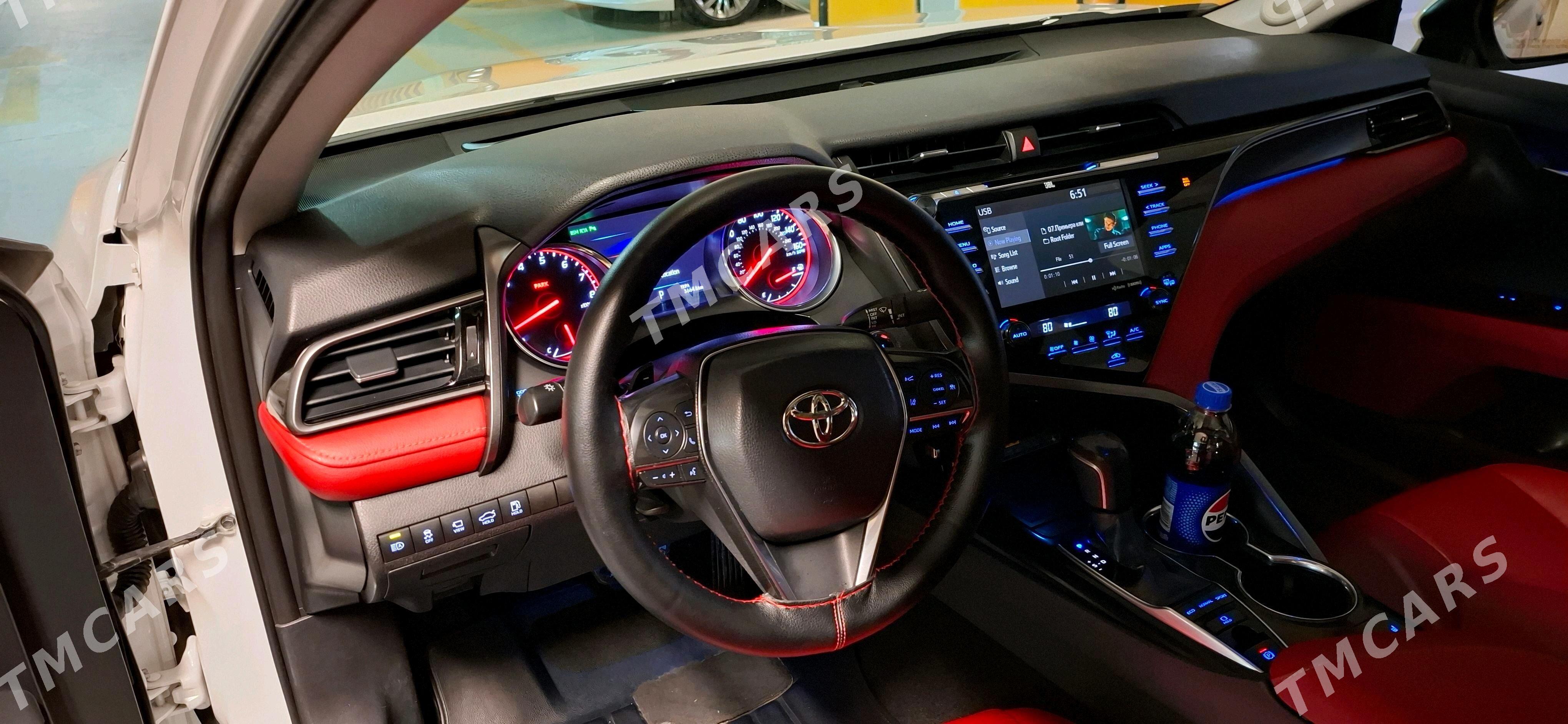 Toyota Camry 2019 - 360 000 TMT - Ашхабад - img 3
