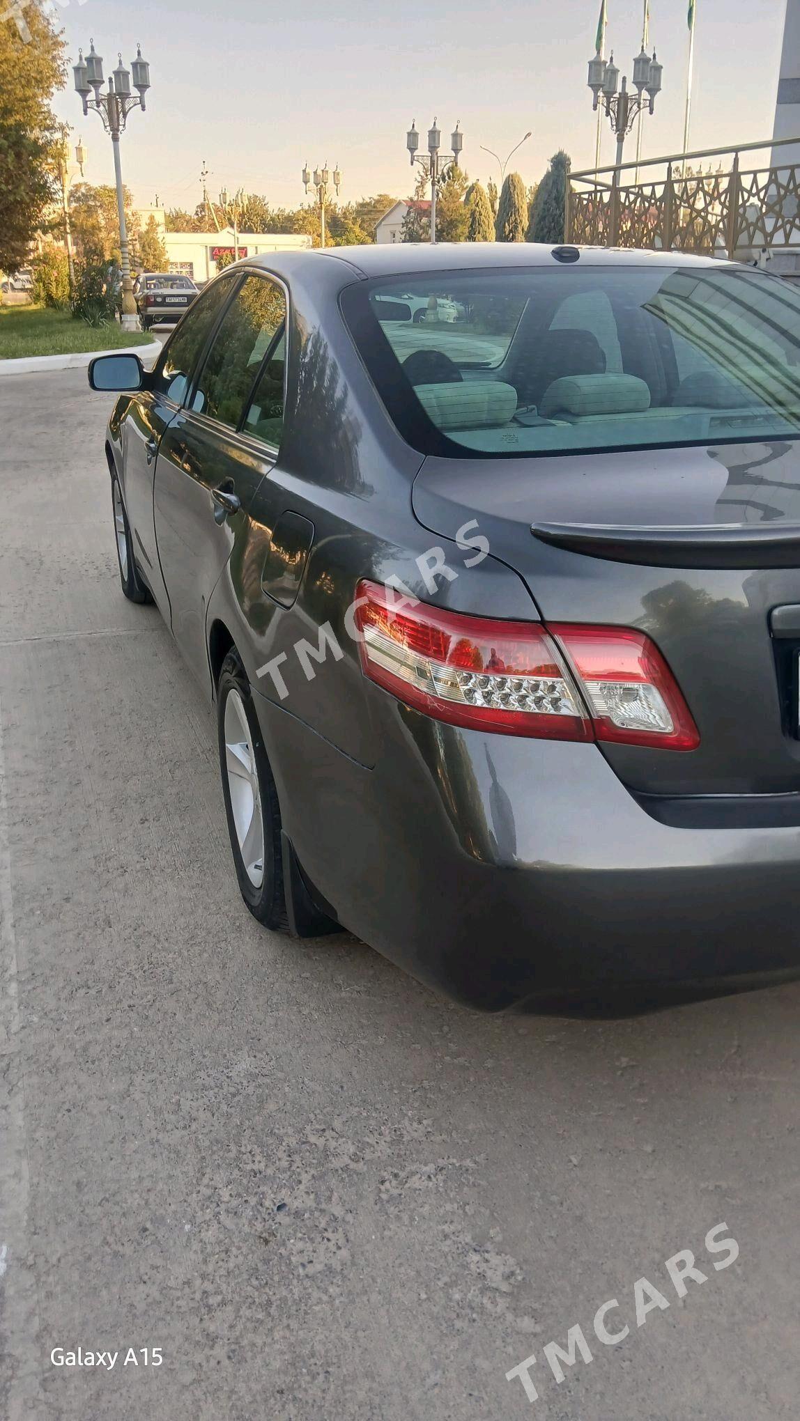 Toyota Camry 2010 - 175 000 TMT - Mary - img 3